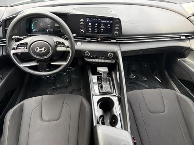 2025 Hyundai Elantra Hybrid