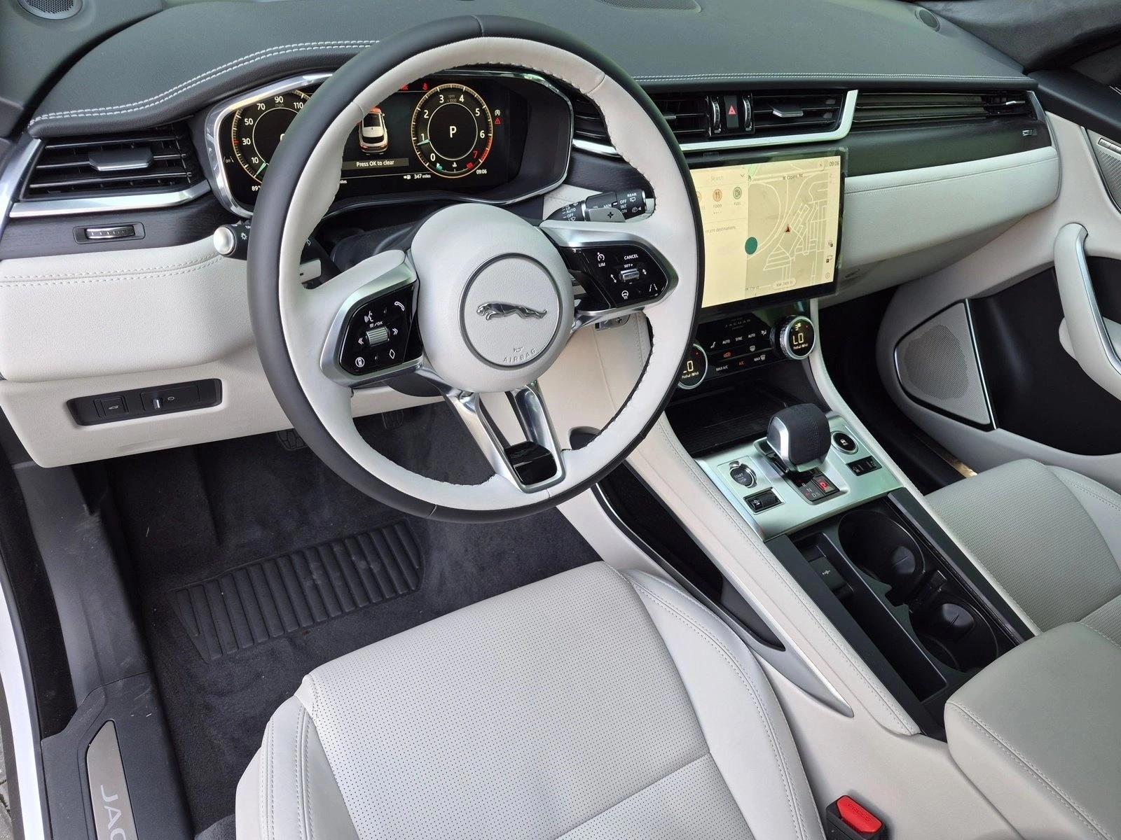 Thumbnail: 2026 Jaguar F-Pace - 3