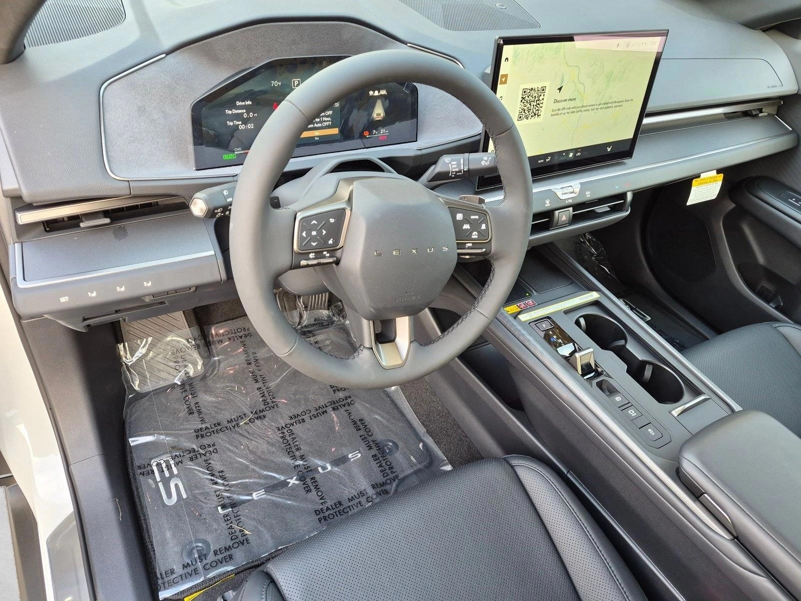 Thumbnail: 2026 Lexus ES - 3