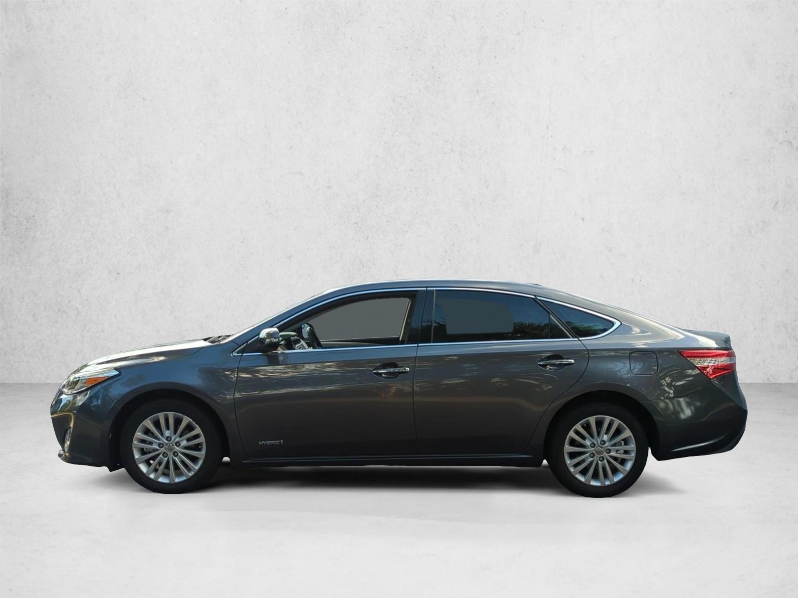 2013 Toyota Avalon Hybrid