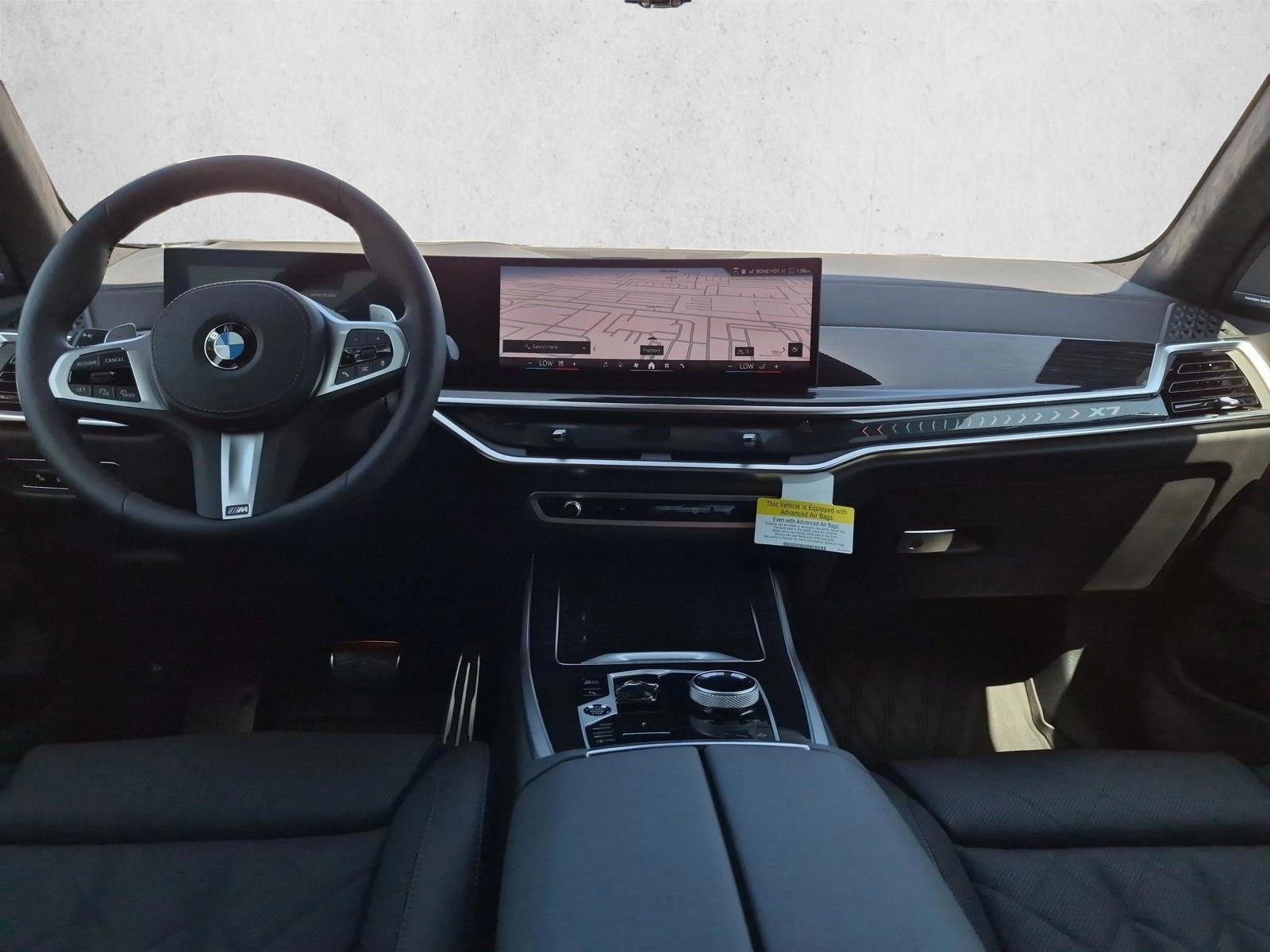 Thumbnail: 2027 BMW X7 - 4