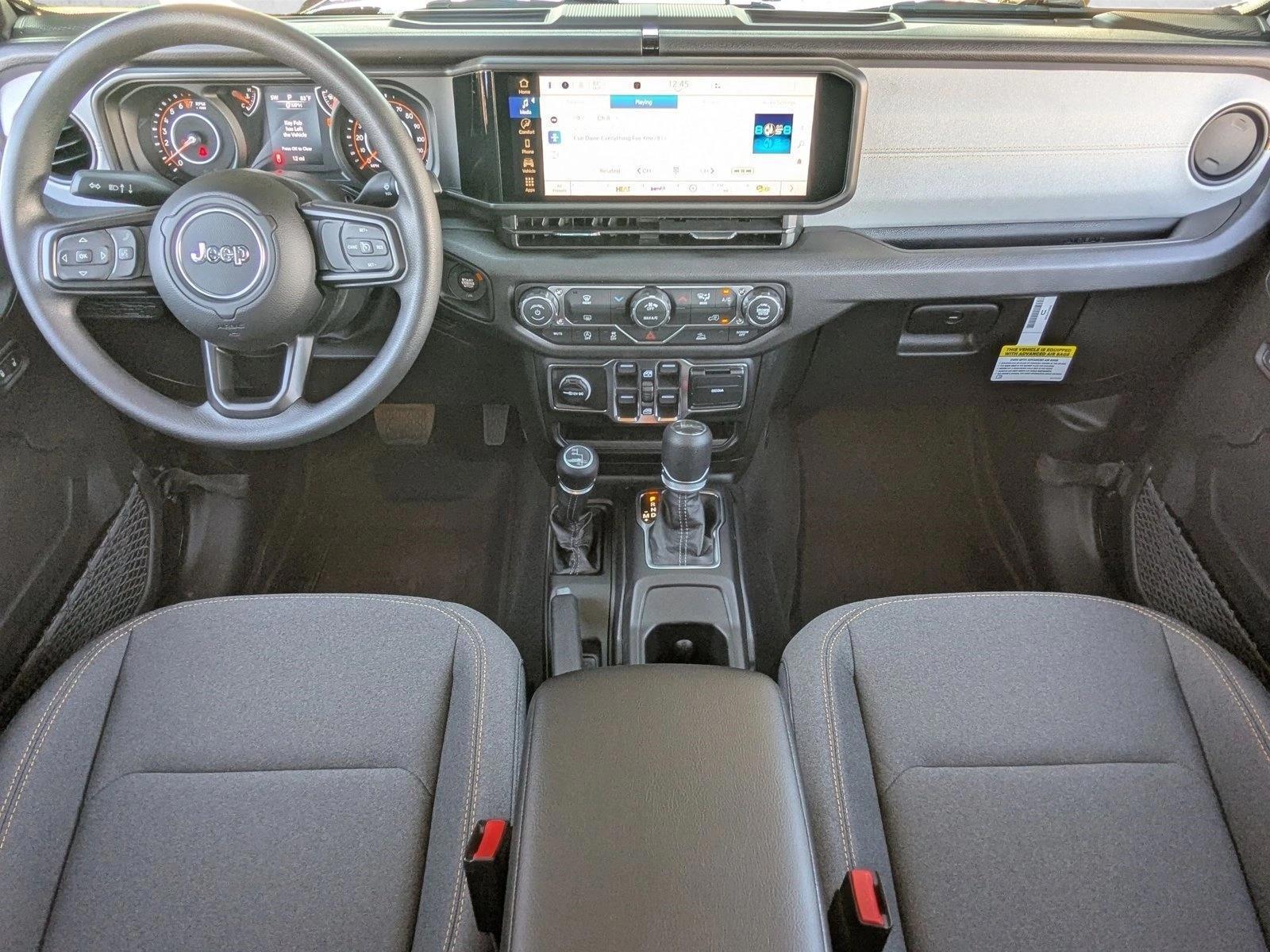Thumbnail: 2026 Jeep Gladiator - 3