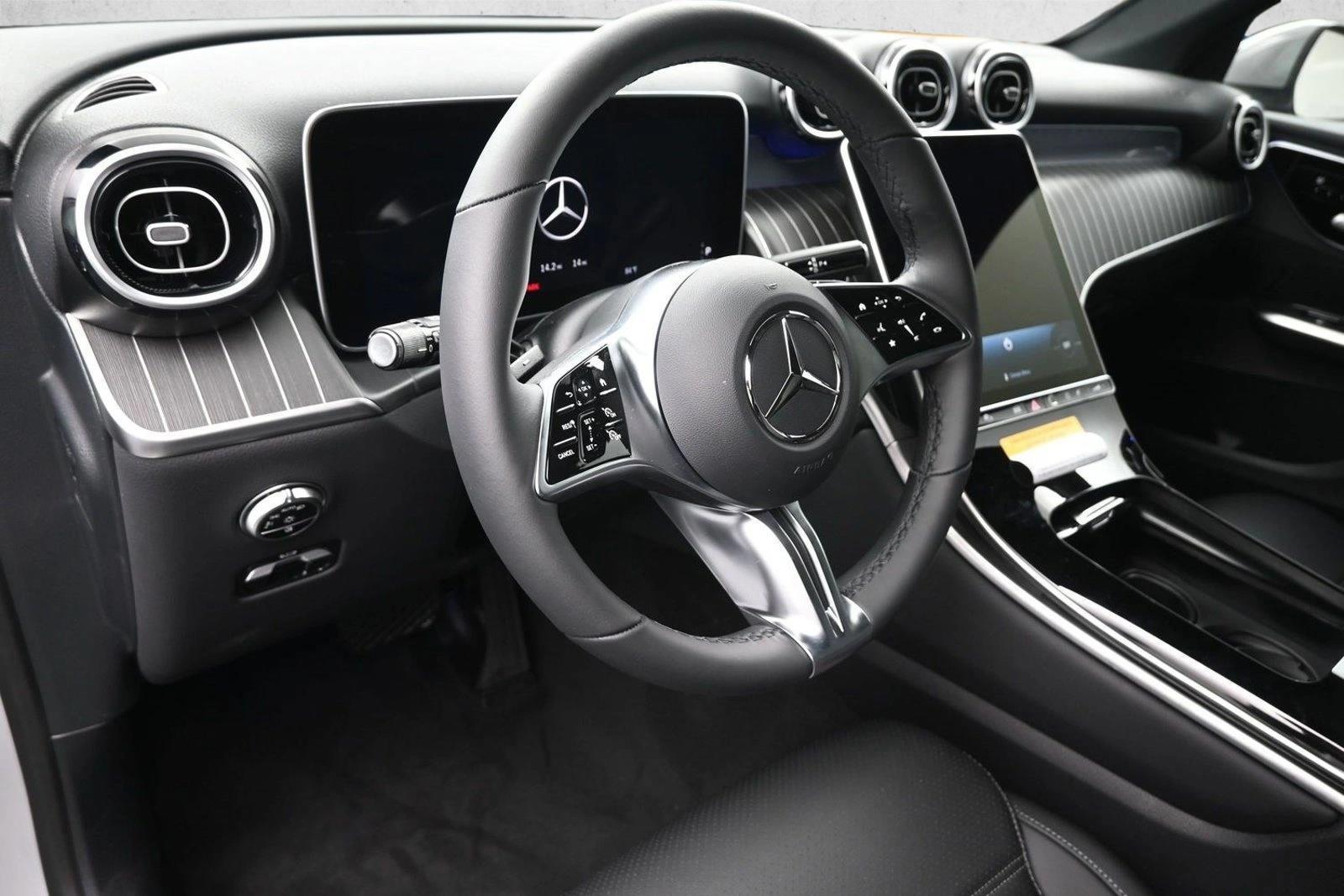 Thumbnail: 2026 Mercedes-Benz GLC - 3