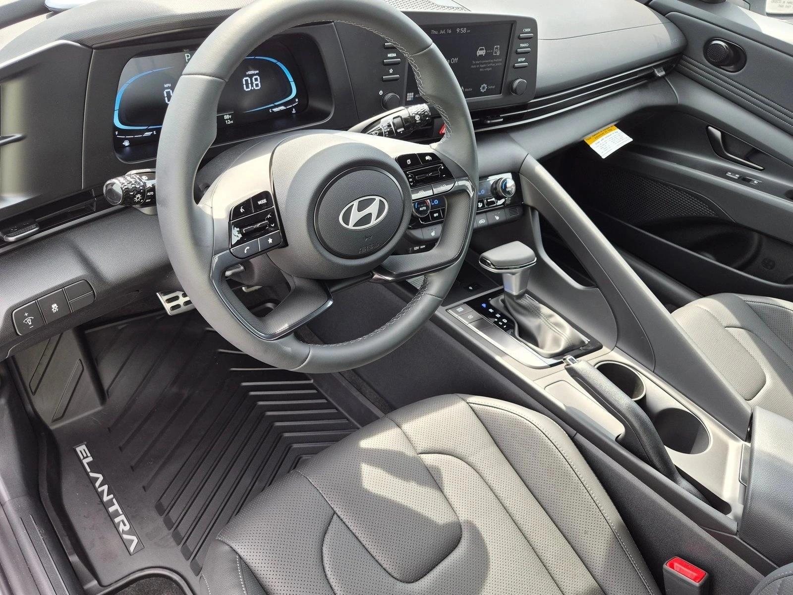 Thumbnail: 2026 Hyundai Elantra - 3