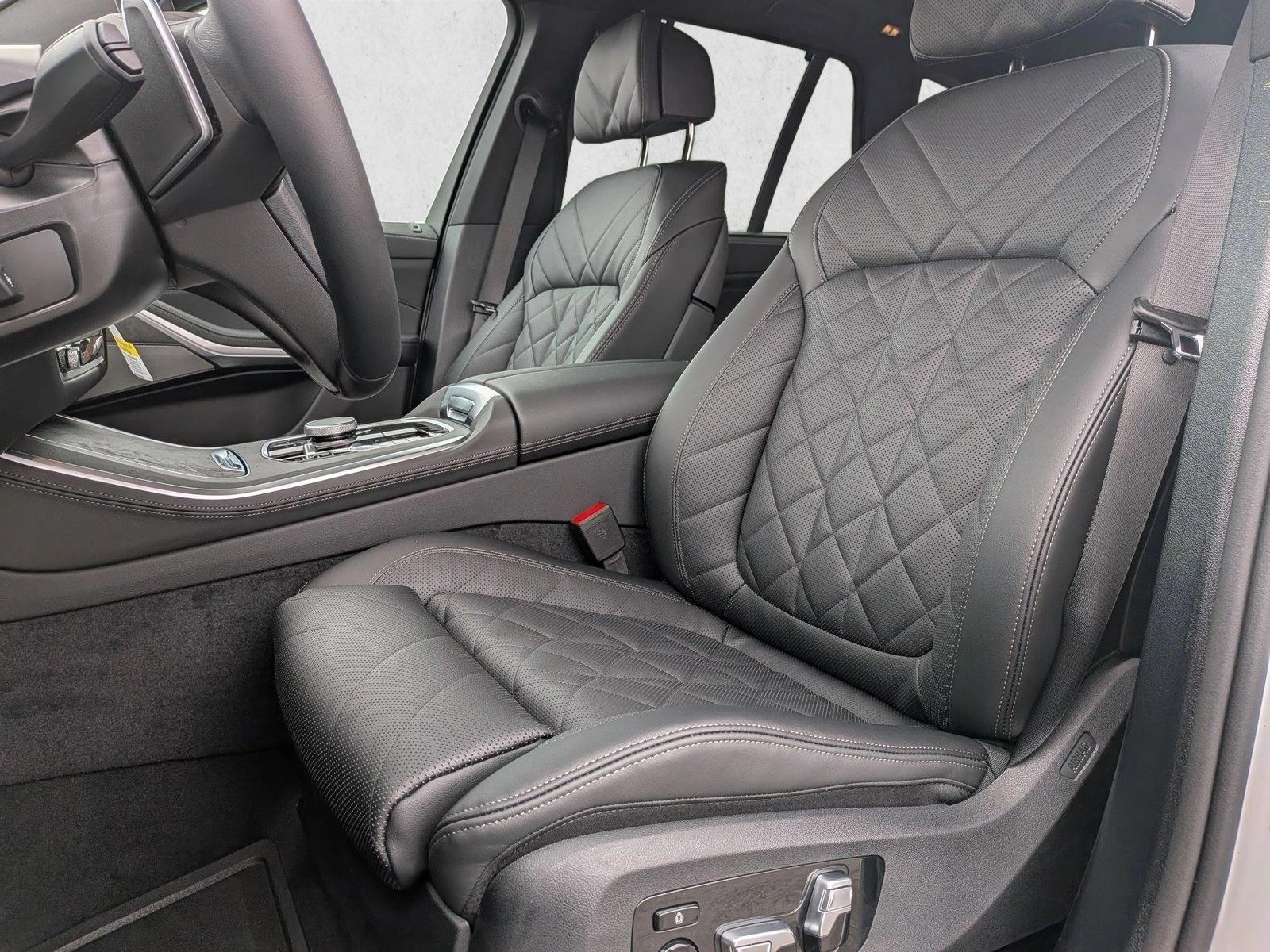 Thumbnail: 2026 BMW X5 - 4