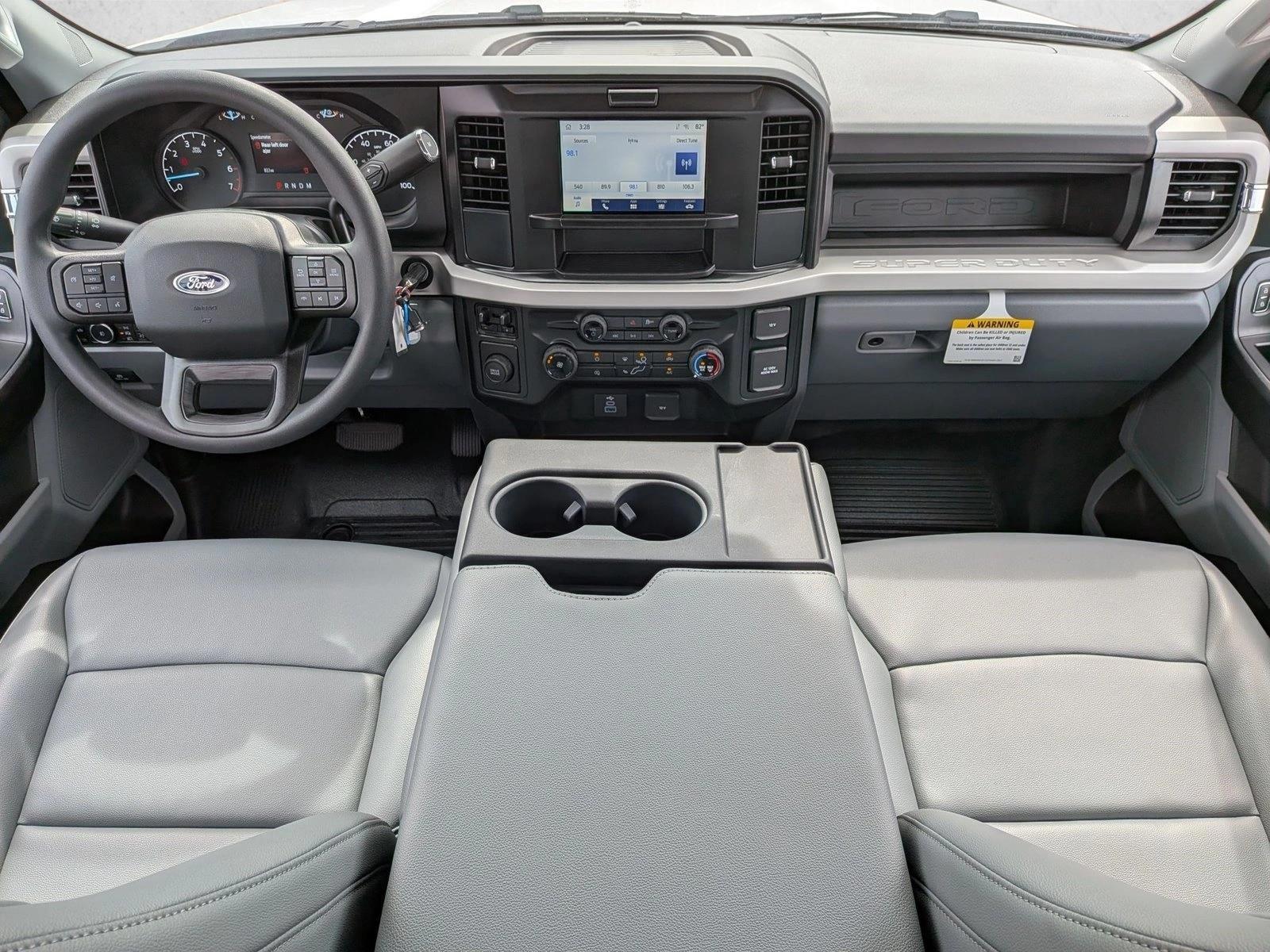Thumbnail: 2026 Ford Econoline - 4