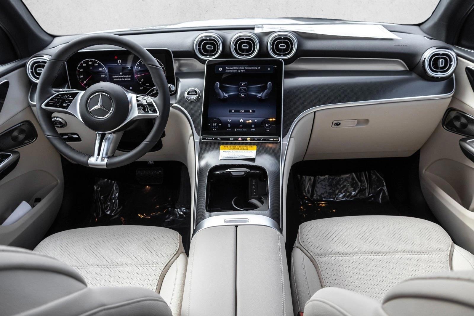 Thumbnail: 2026 Mercedes-Benz GLC - 4