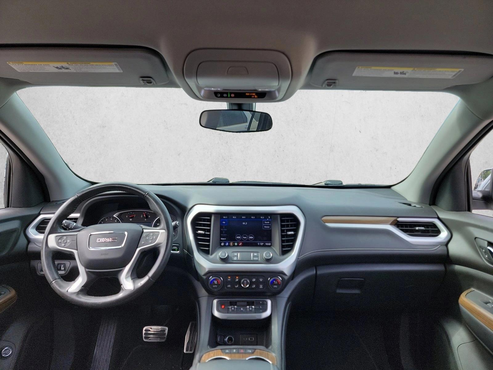 Thumbnail: 2020 GMC Acadia - 3