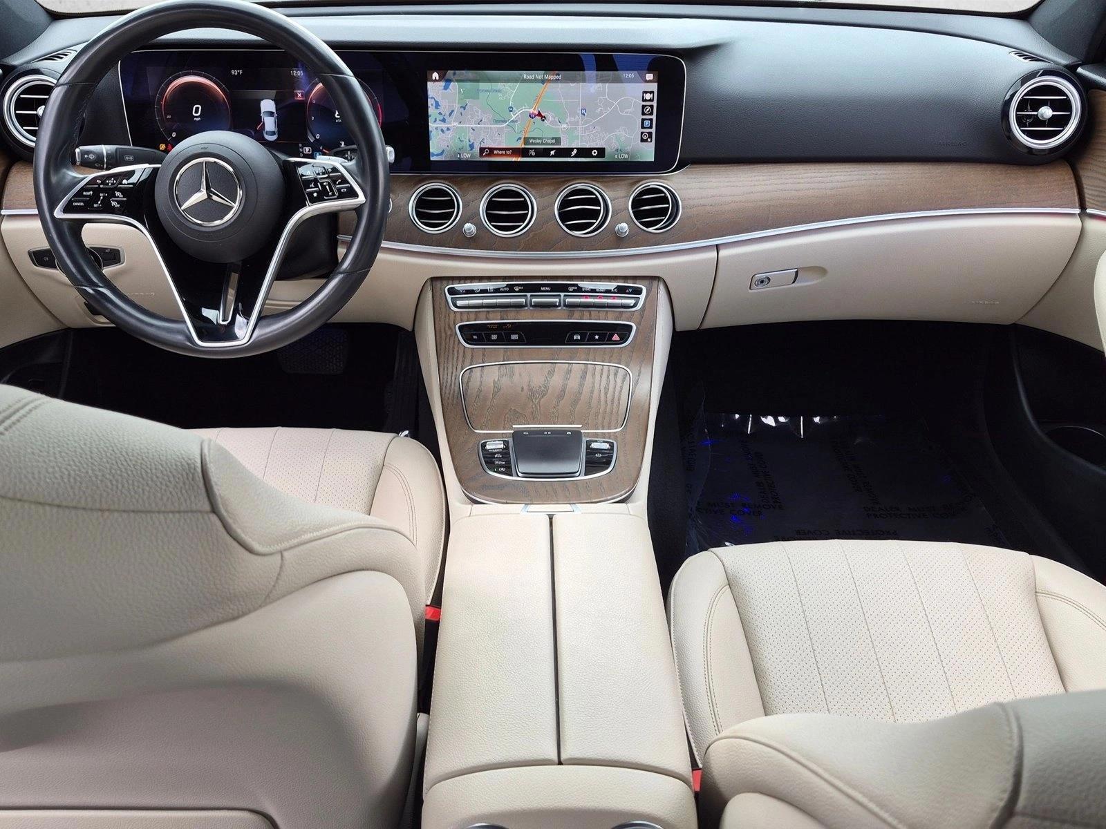 Thumbnail: 2022 Mercedes-Benz E-Class - 4