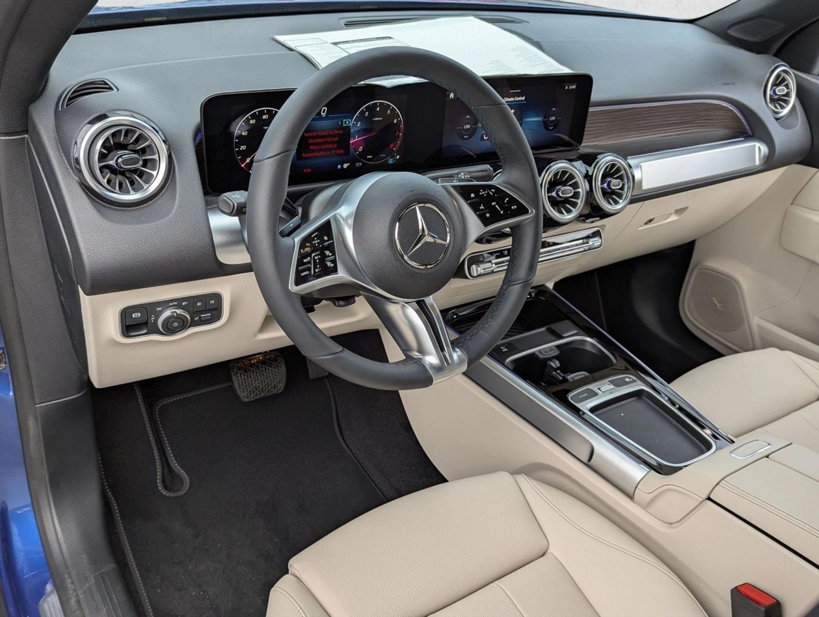 Thumbnail: 2026 Mercedes-Benz GLB - 3