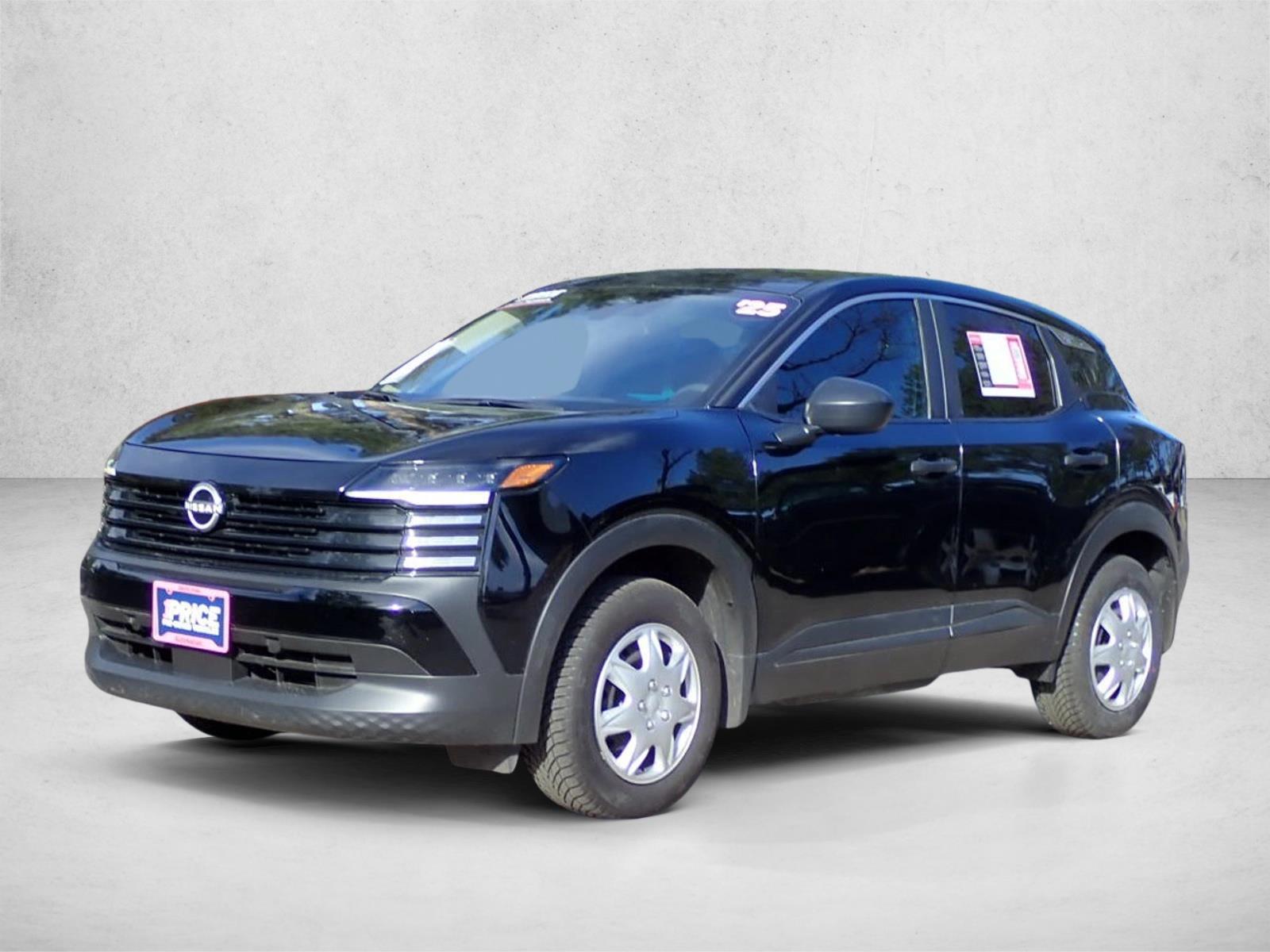 Thumbnail: 2025 Nissan Kicks - 2