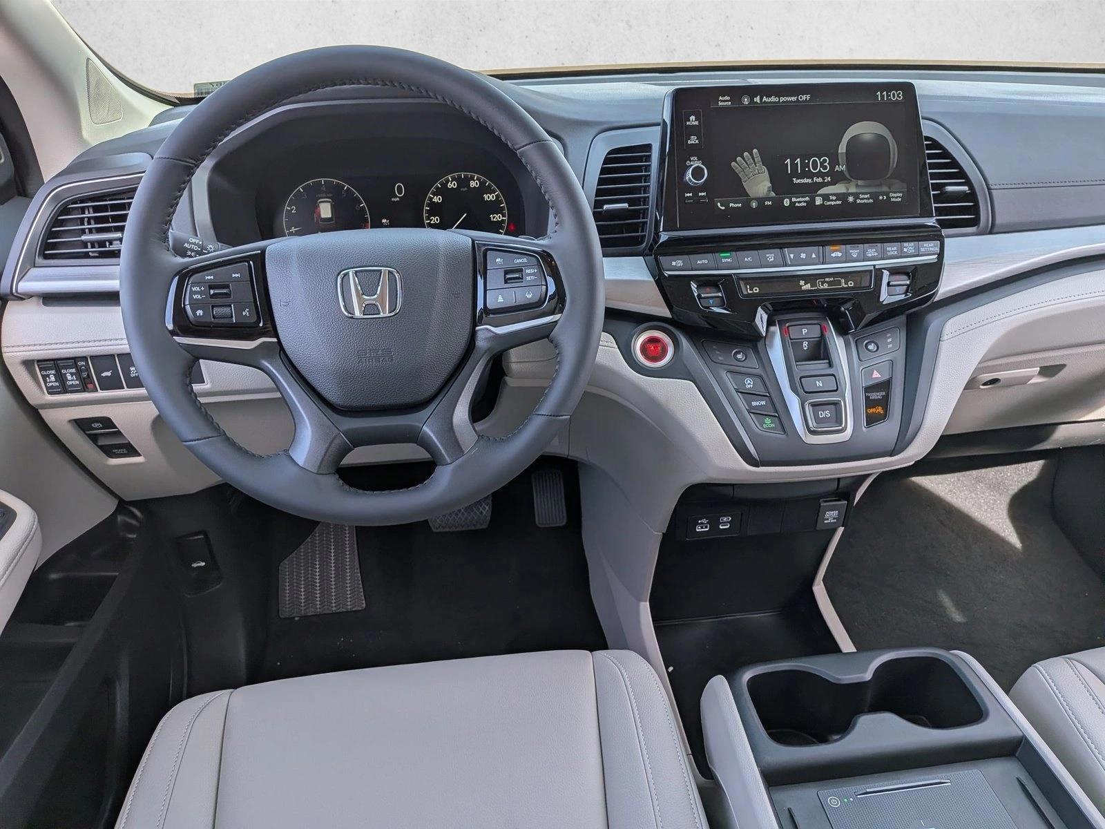 Thumbnail: 2026 Honda Odyssey - 3