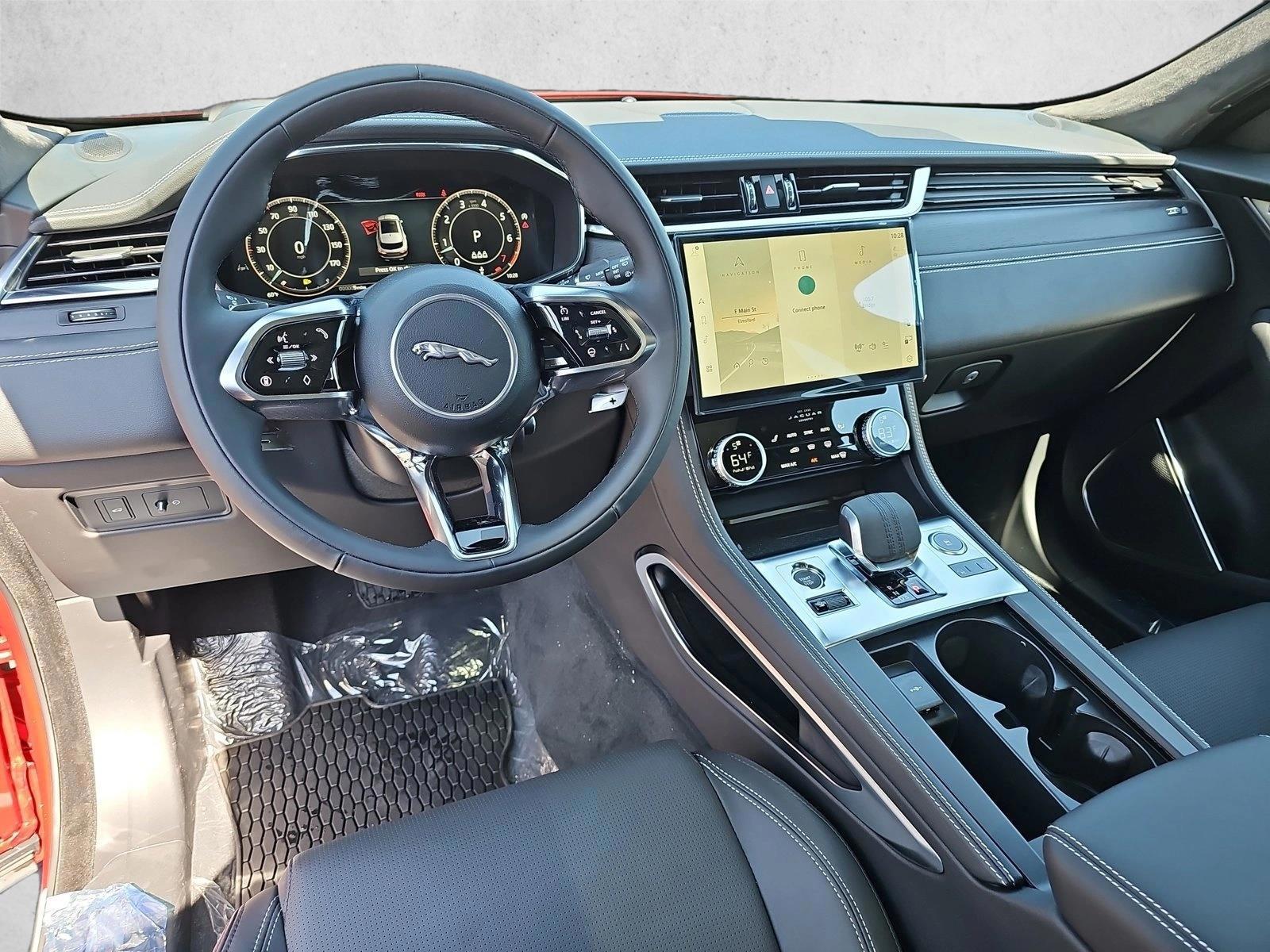 Thumbnail: 2026 Jaguar F-Pace - 3