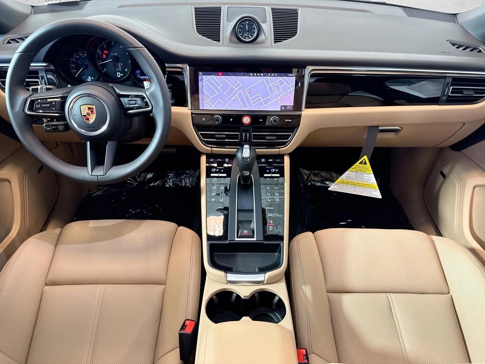 Thumbnail: 2026 Porsche Macan - 3