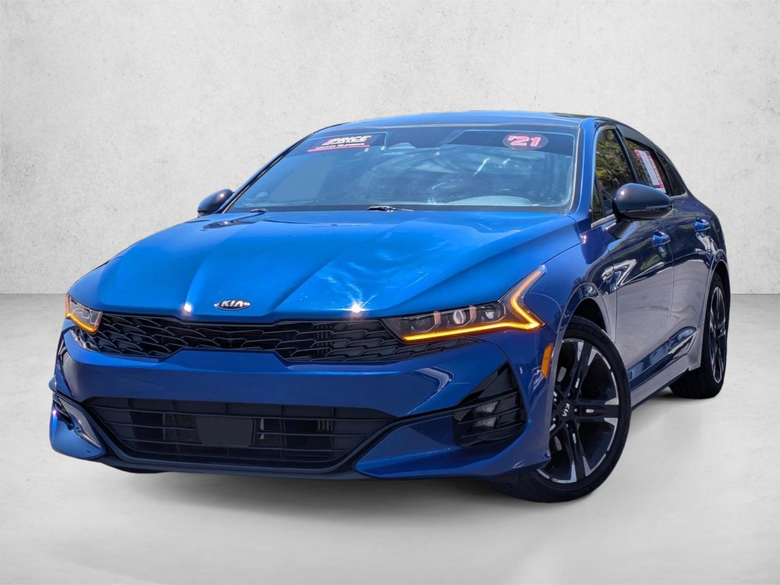 2021 Kia Optima GT-Line AWD's photo
