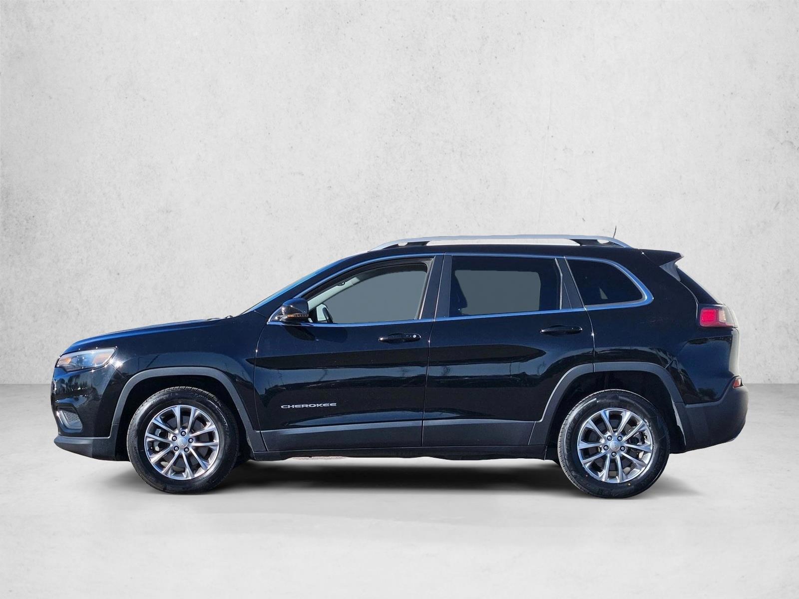 Thumbnail: 2019 Jeep Cherokee - 2