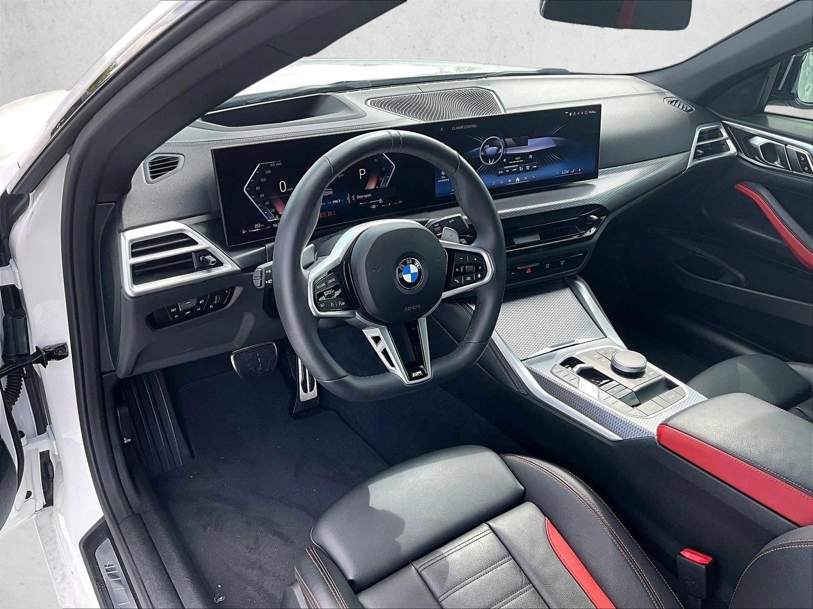 Thumbnail: 2025 BMW 4 Series - 4
