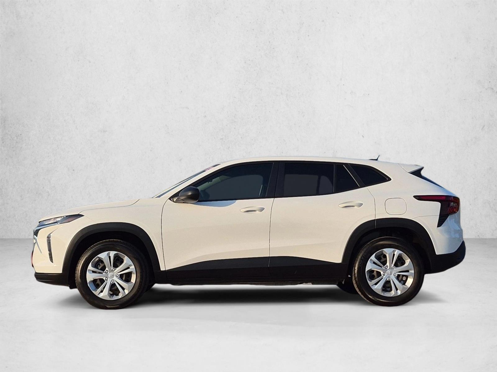 Thumbnail: 2025 Chevrolet Trax - 2