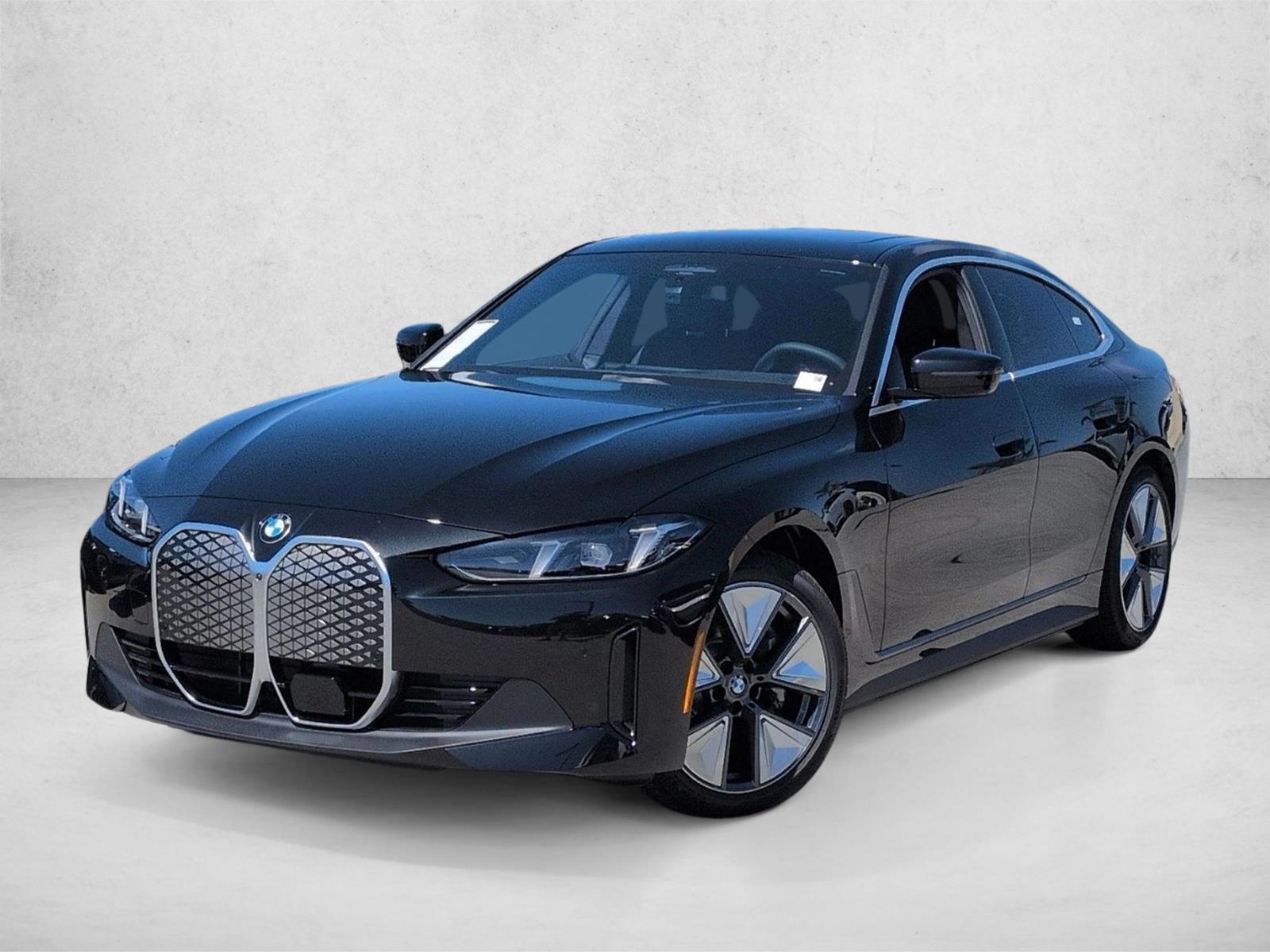 Thumbnail: 2026 BMW i4 - 1