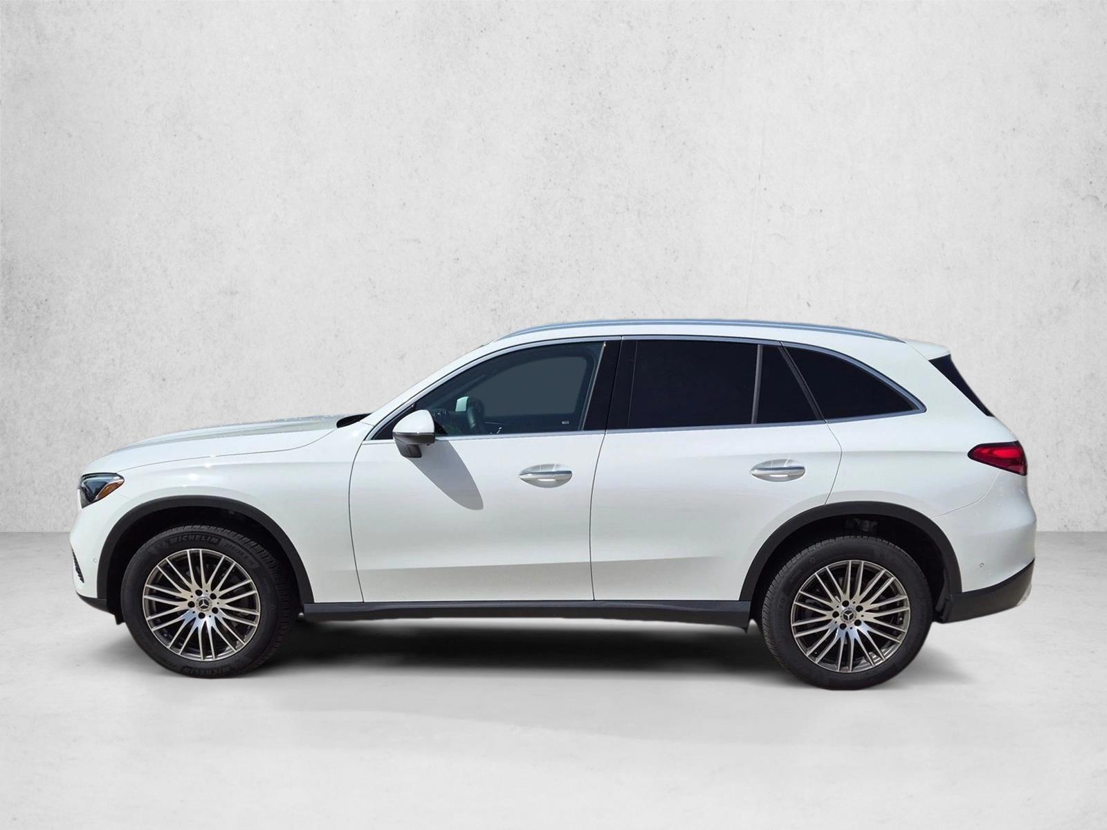 Thumbnail: 2026 Mercedes-Benz GLC - 2