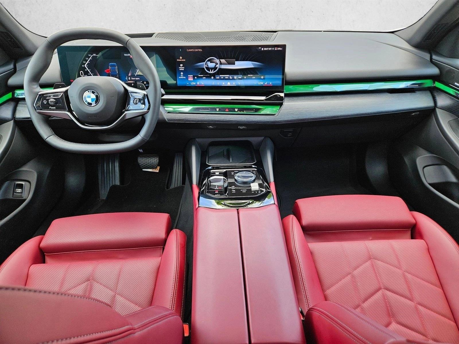 Thumbnail: 2025 BMW 5 Series - 3