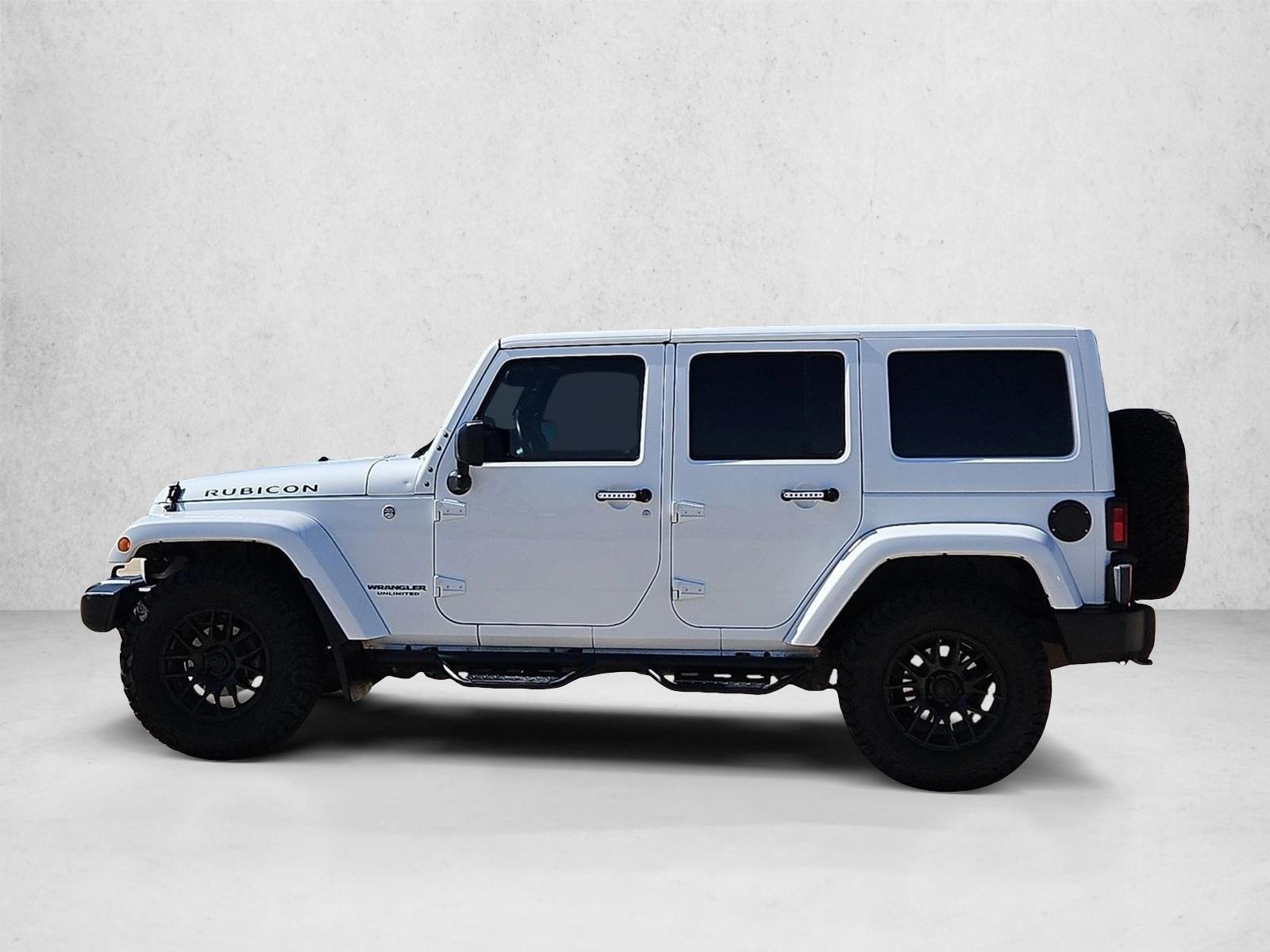 Thumbnail: 2017 Jeep Wrangler - 2
