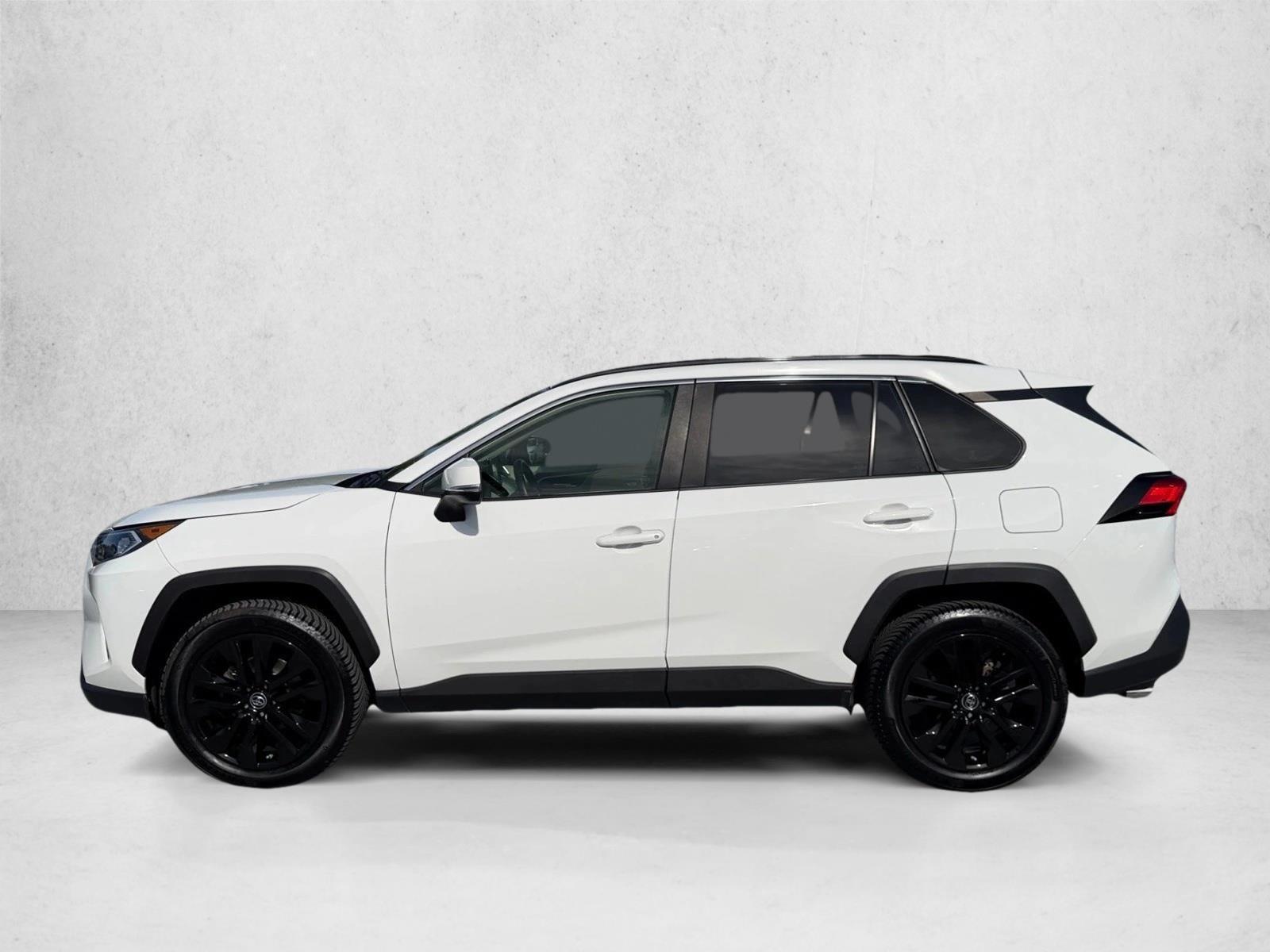 Thumbnail: 2019 Toyota RAV4 - 2
