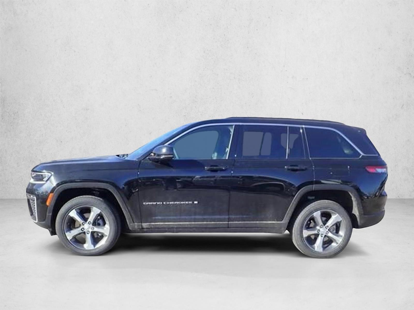 Thumbnail: 2026 Jeep Grand Cherokee - 2