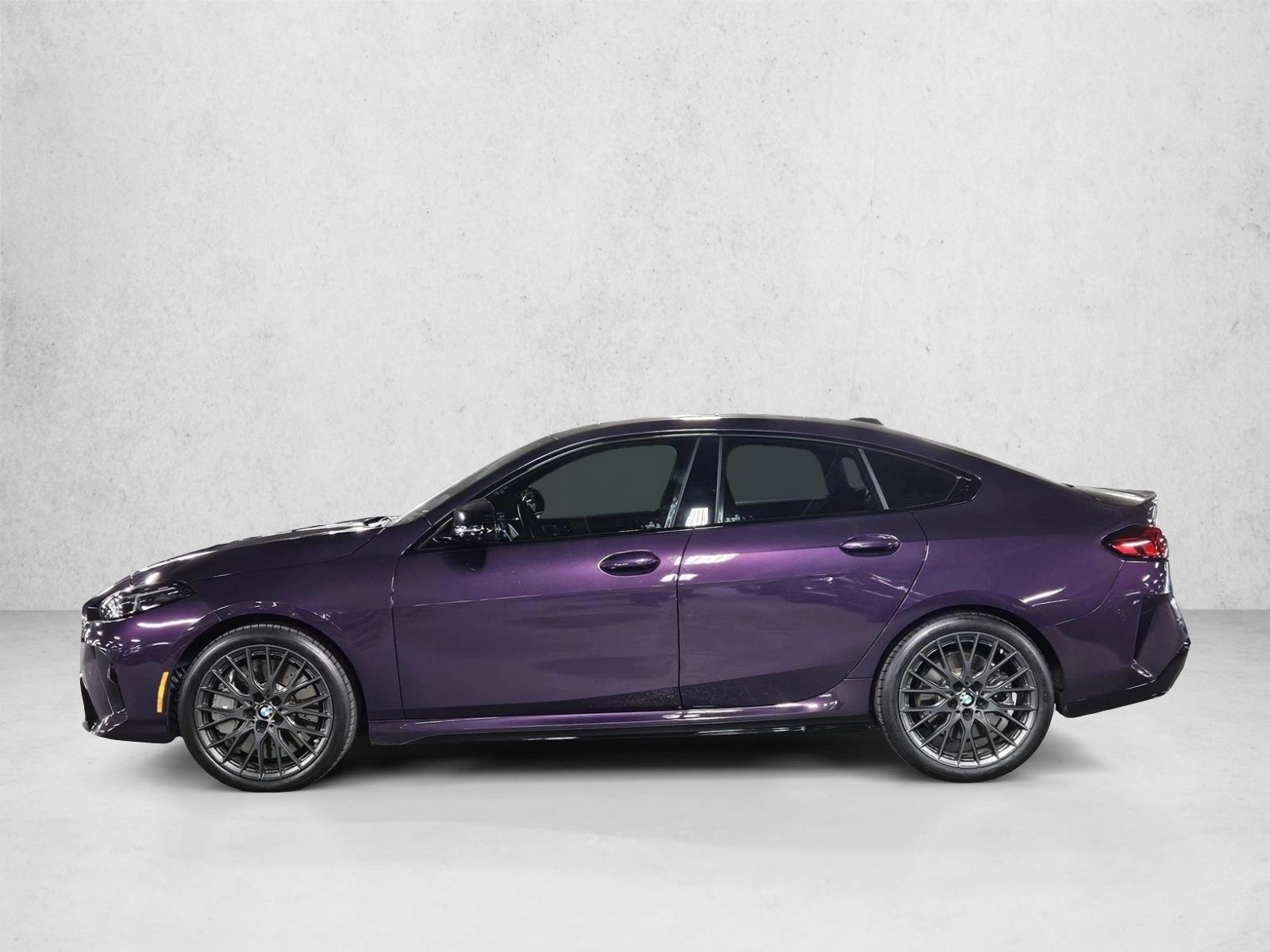Thumbnail: 2025 BMW 2 Series - 2