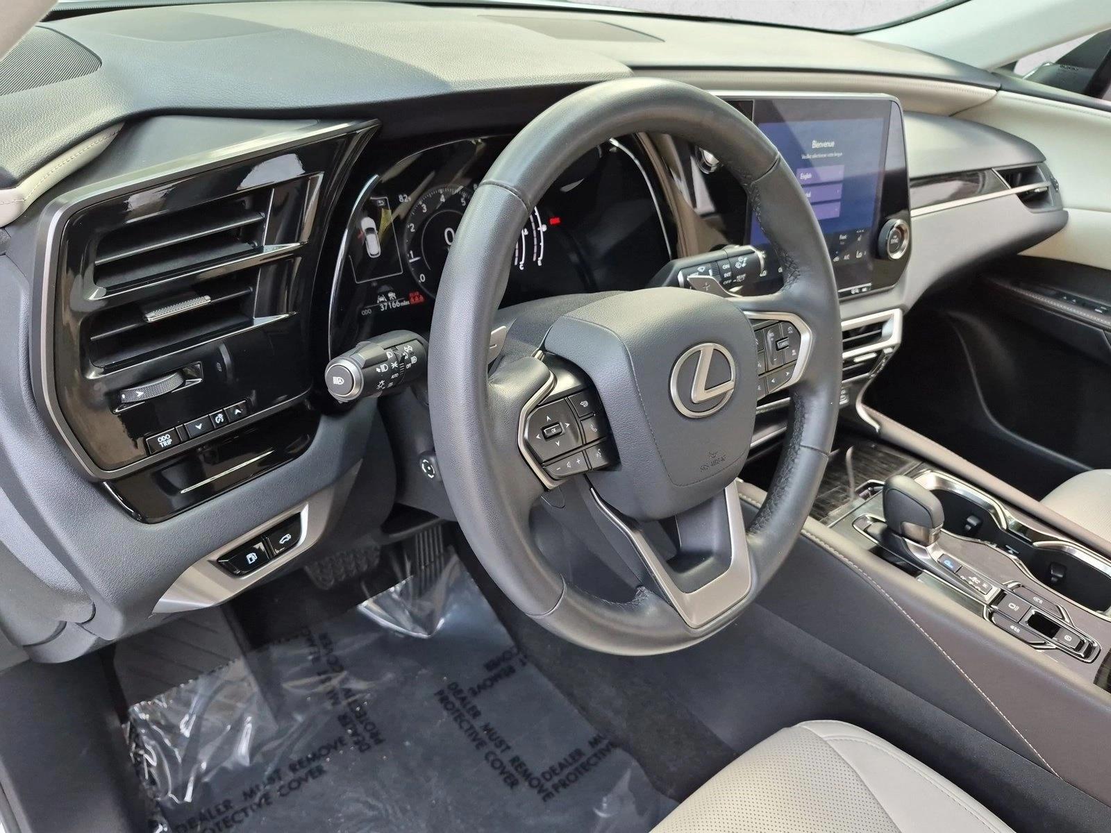 Thumbnail: 2024 Lexus RX - 3