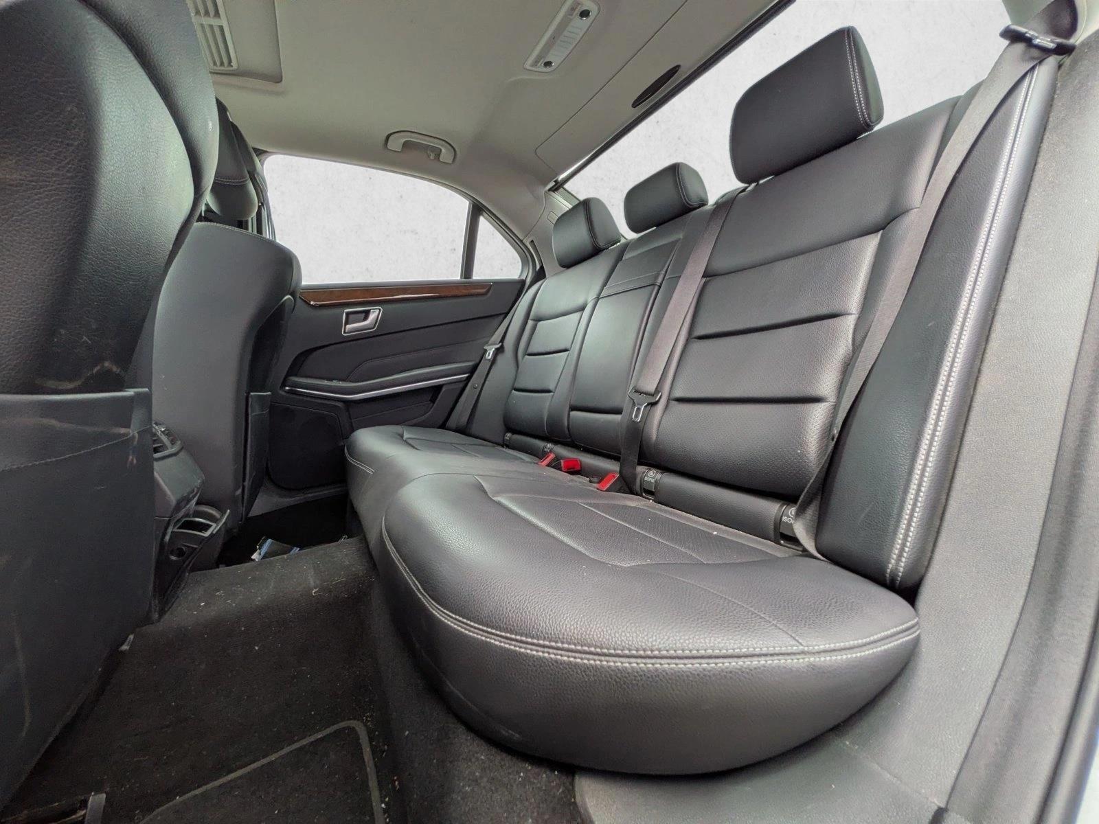 Thumbnail: 2014 Mercedes-Benz E-Class - 5