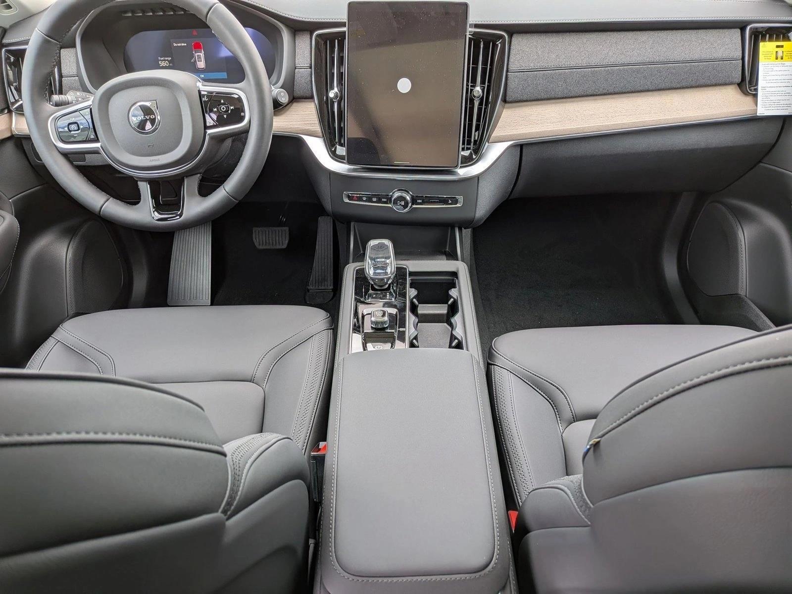 Thumbnail: 2026 Volvo XC90 - 3