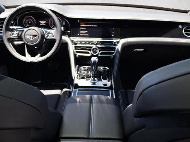 2026 BENTLEY FLYING SPUR