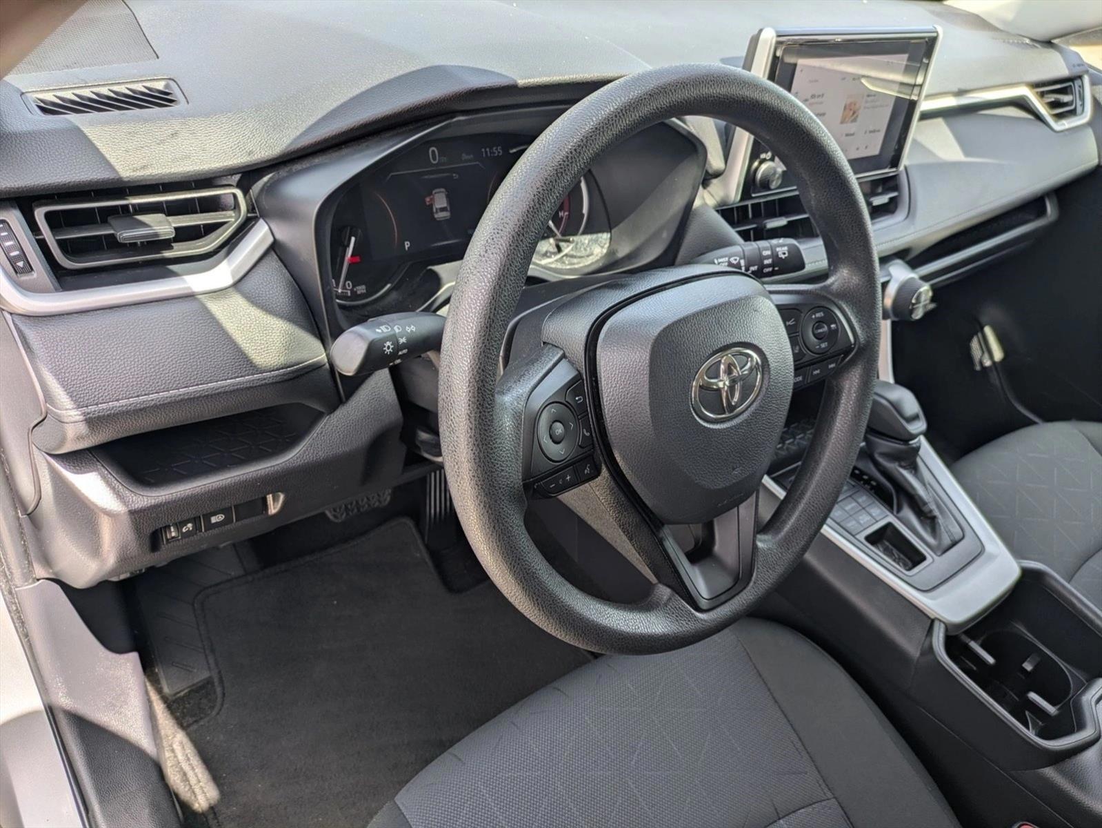 Thumbnail: 2025 Toyota RAV4 - 3