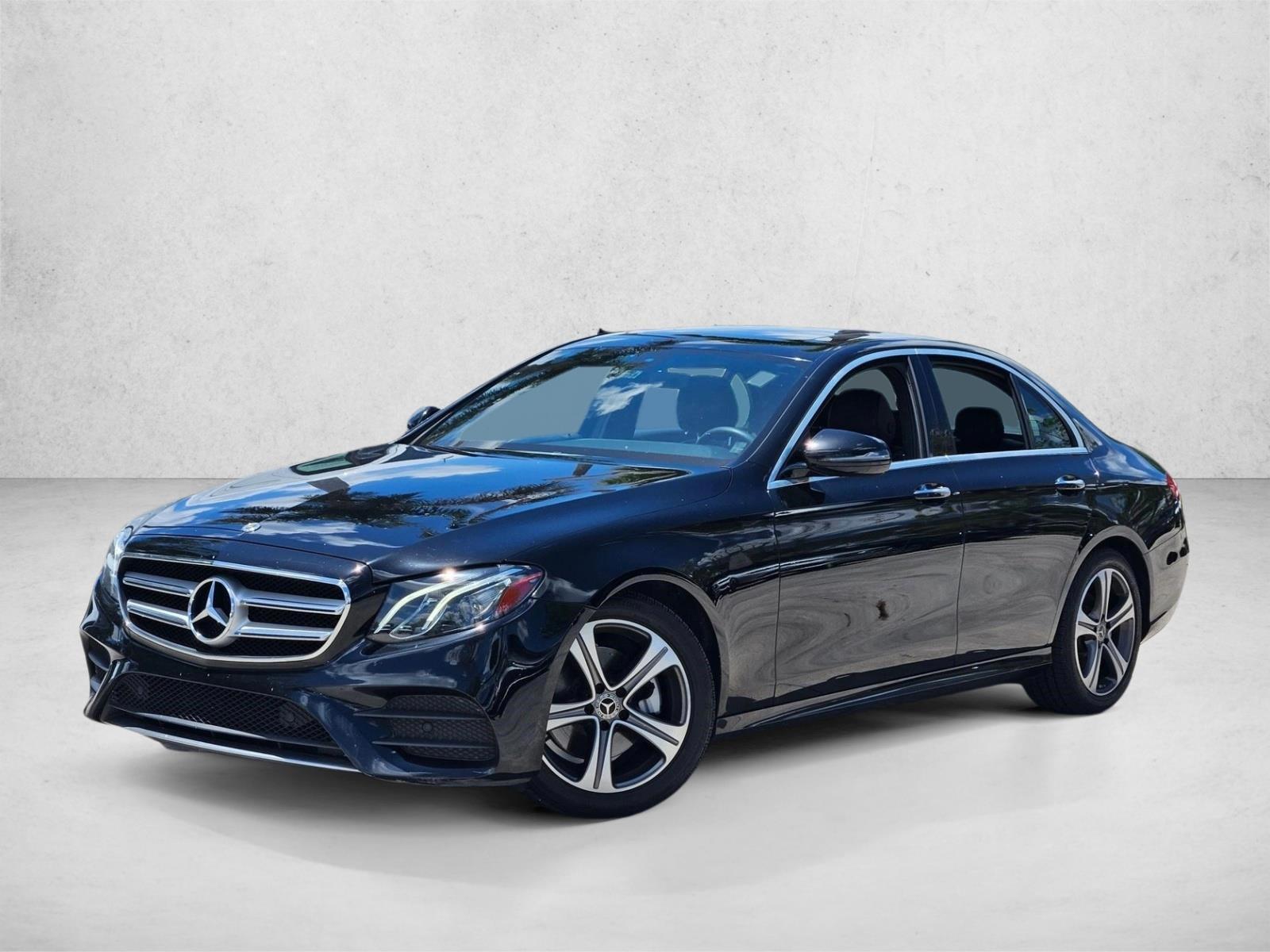 Thumbnail: 2019 Mercedes-Benz E-Class - 1