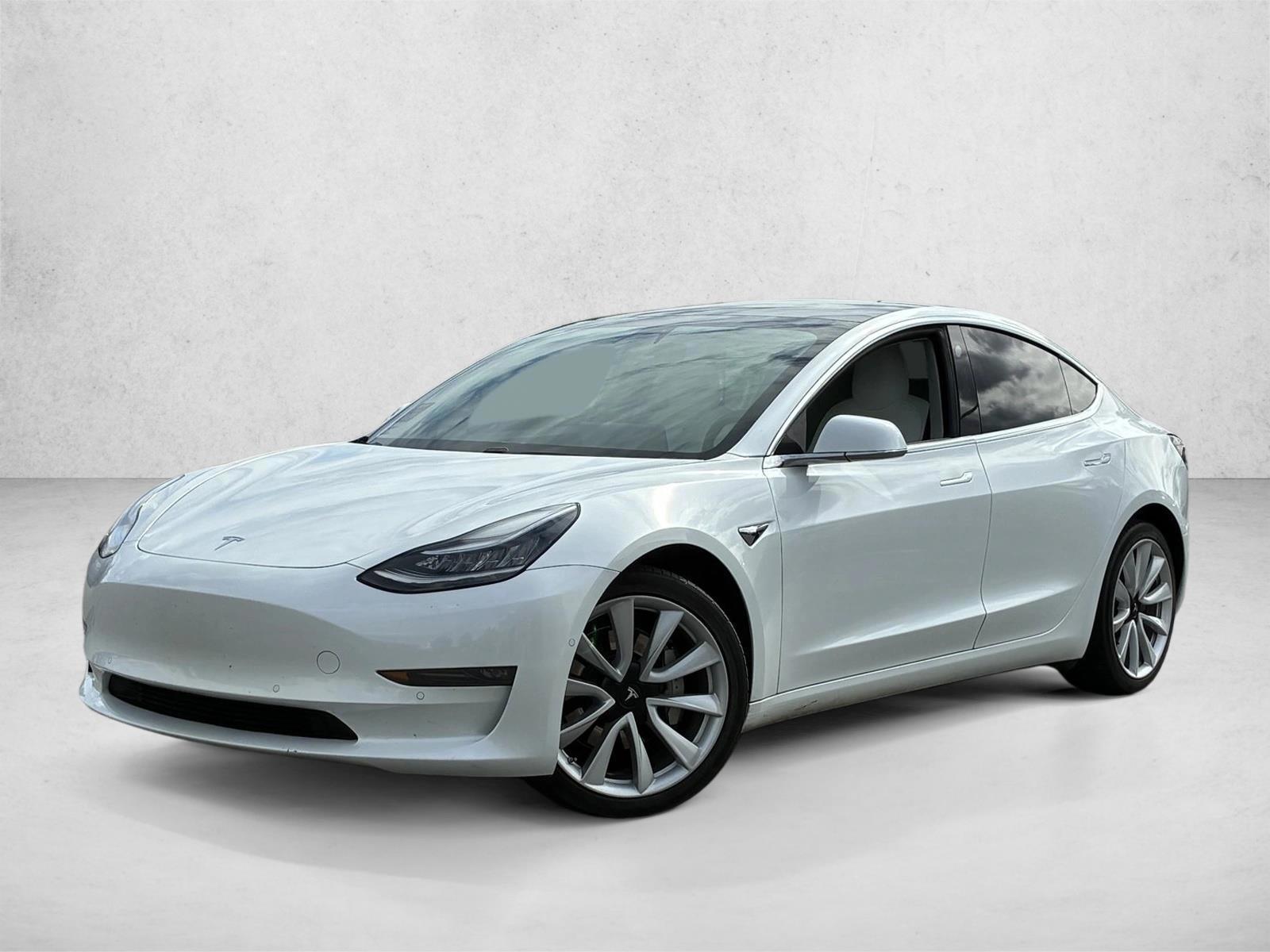 Thumbnail: 2020 Tesla Model 3 - 1