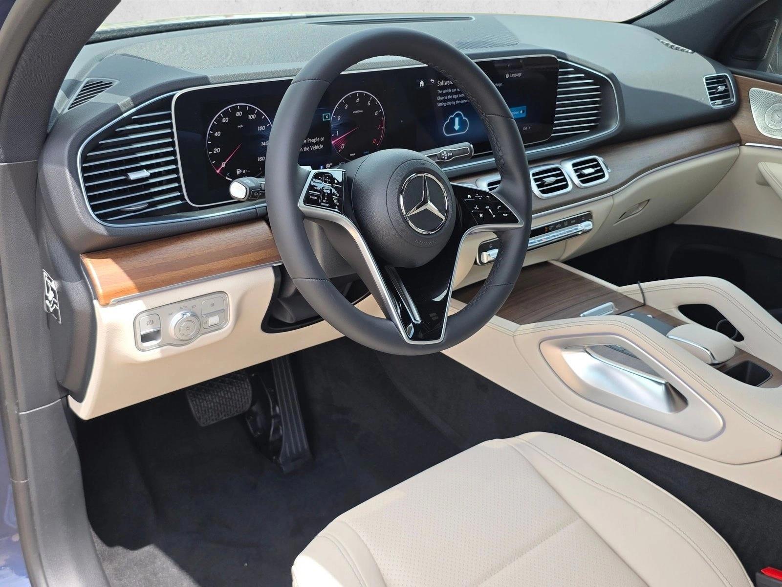 Thumbnail: 2026 Mercedes-Benz GLE - 3