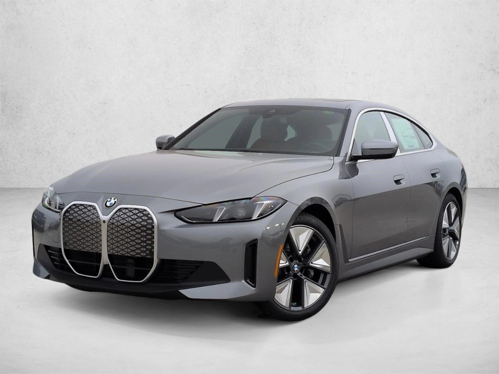 Thumbnail: 2026 BMW i4 - 1