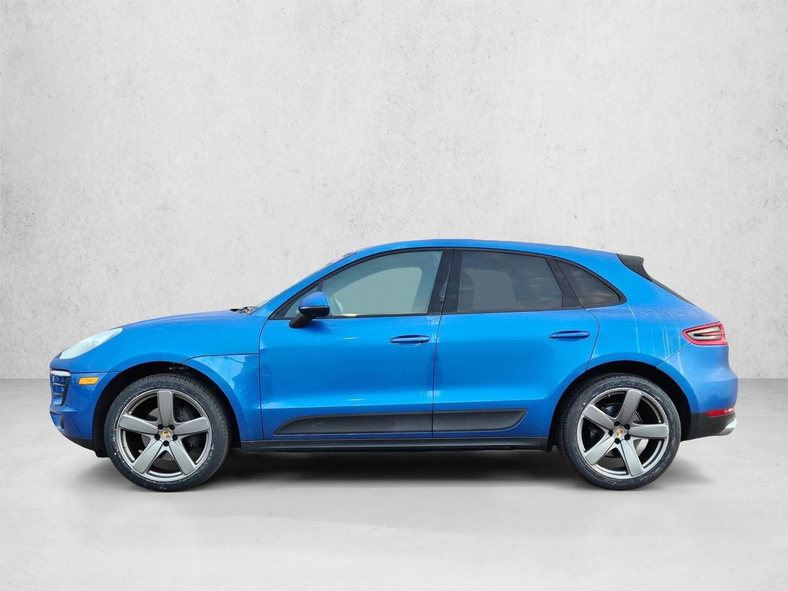 Thumbnail: 2018 Porsche Macan - 2