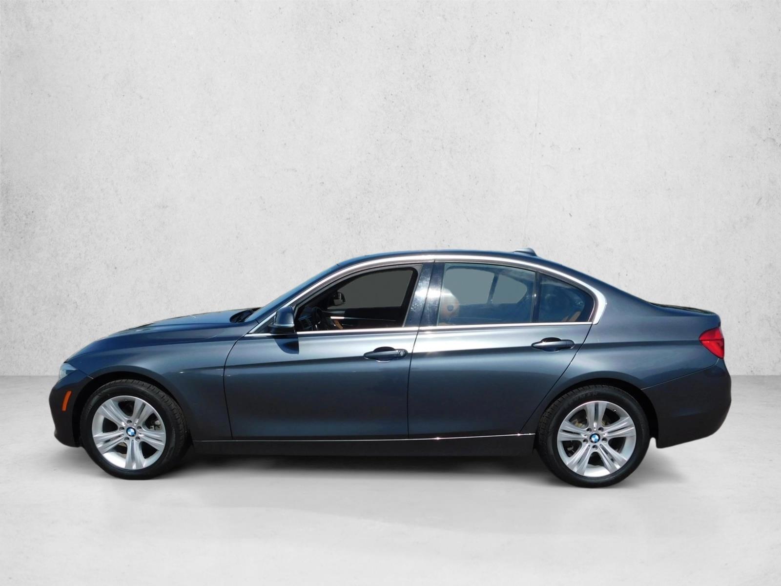 2017 BMW 3 Series 330i - Photo 15