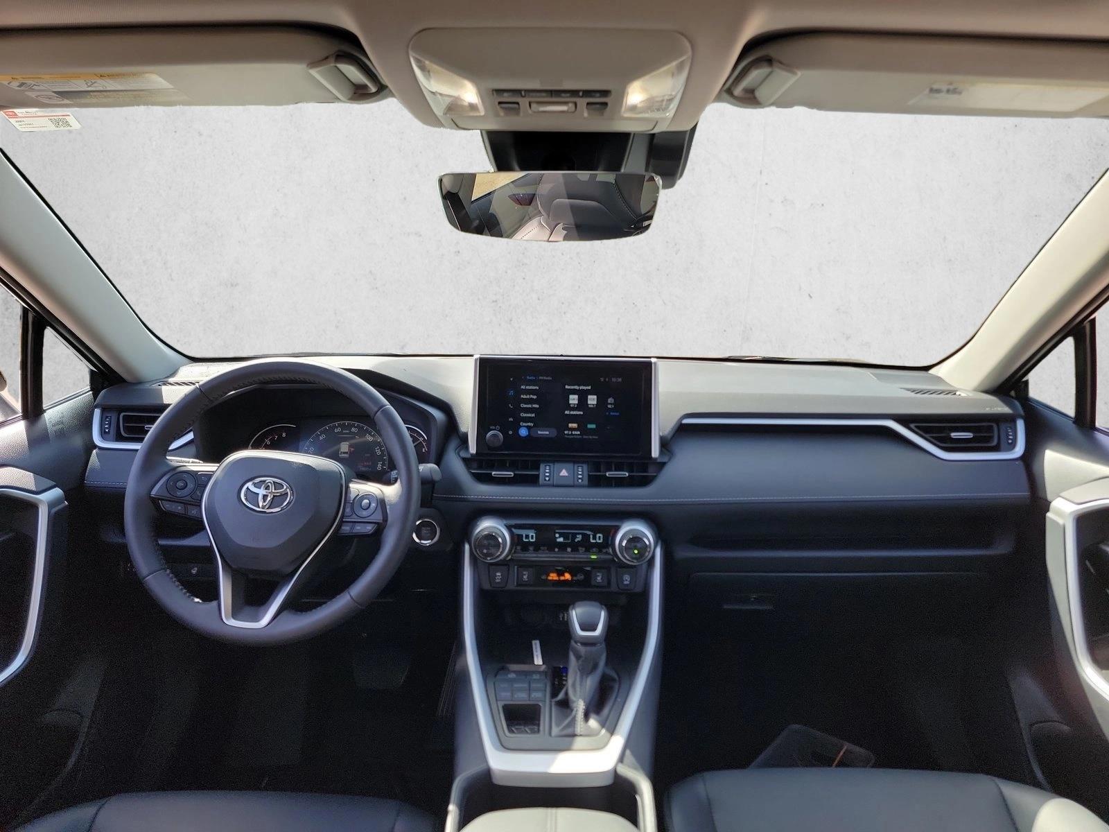 Thumbnail: 2025 Toyota RAV4 - 3