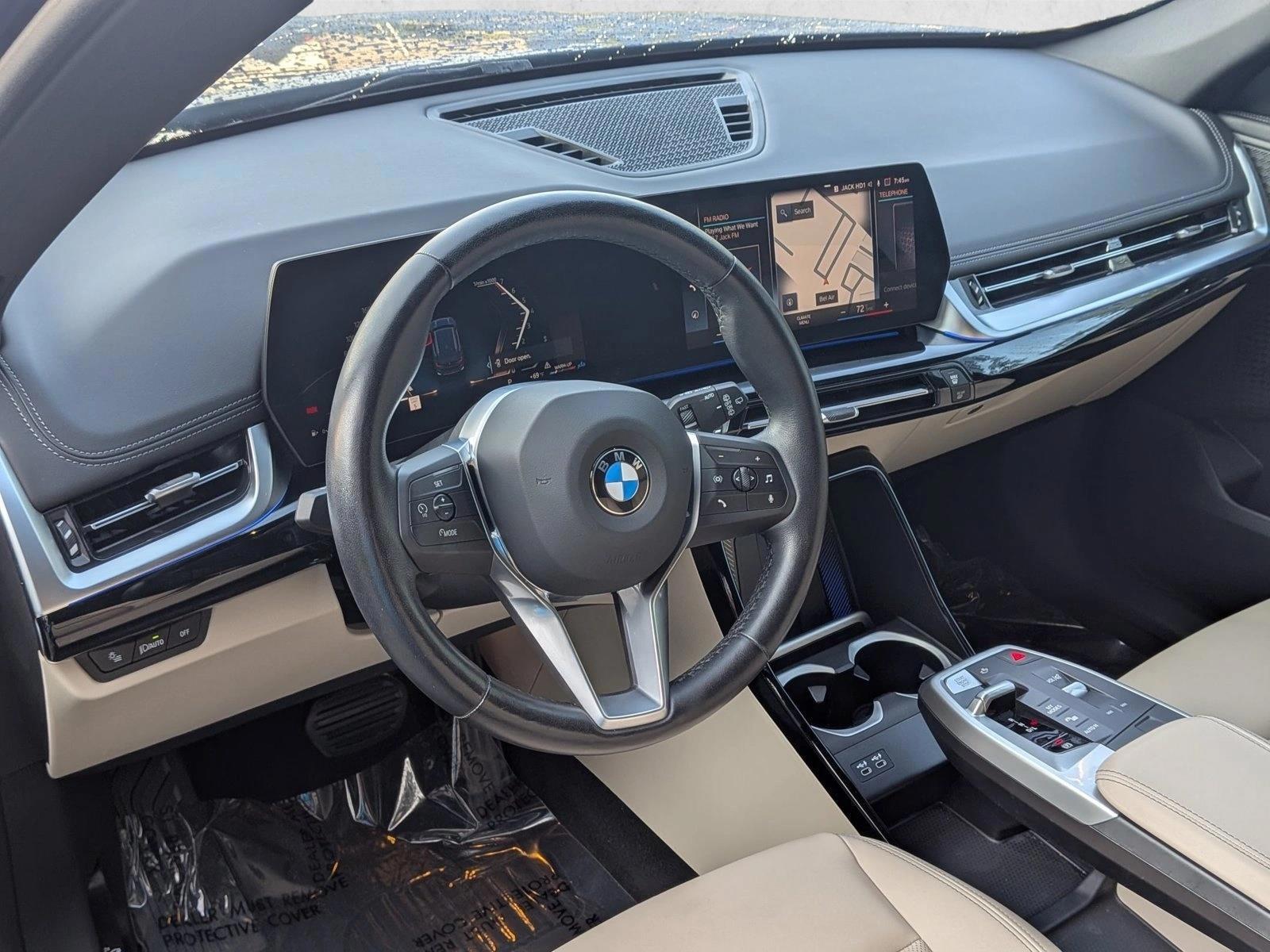 Thumbnail: 2023 BMW X1 - 3