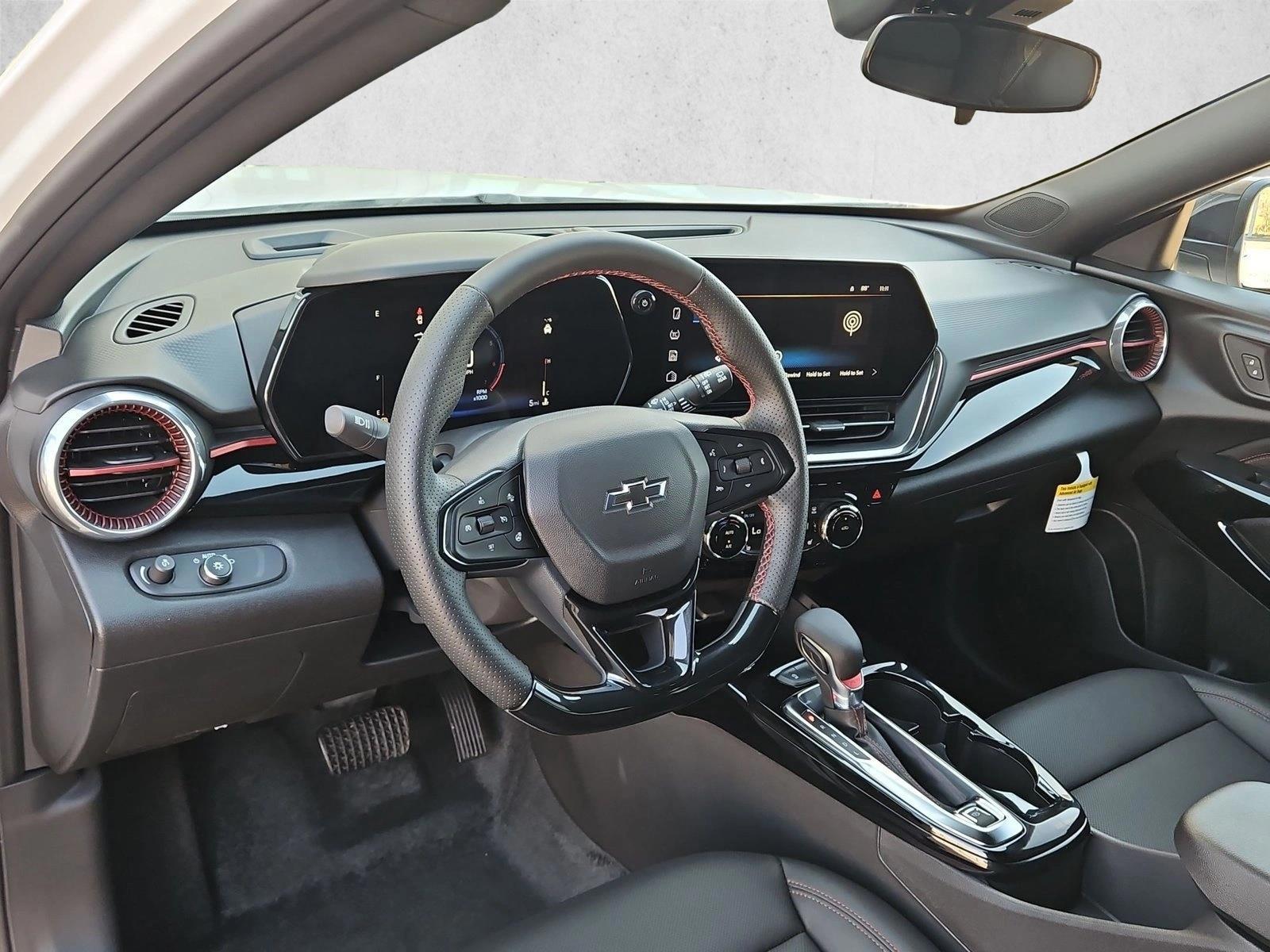 Thumbnail: 2026 Chevrolet Trax - 3