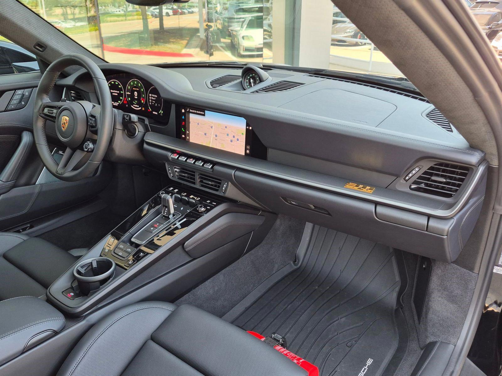 2026 Porsche 911 GTS - Photo 25