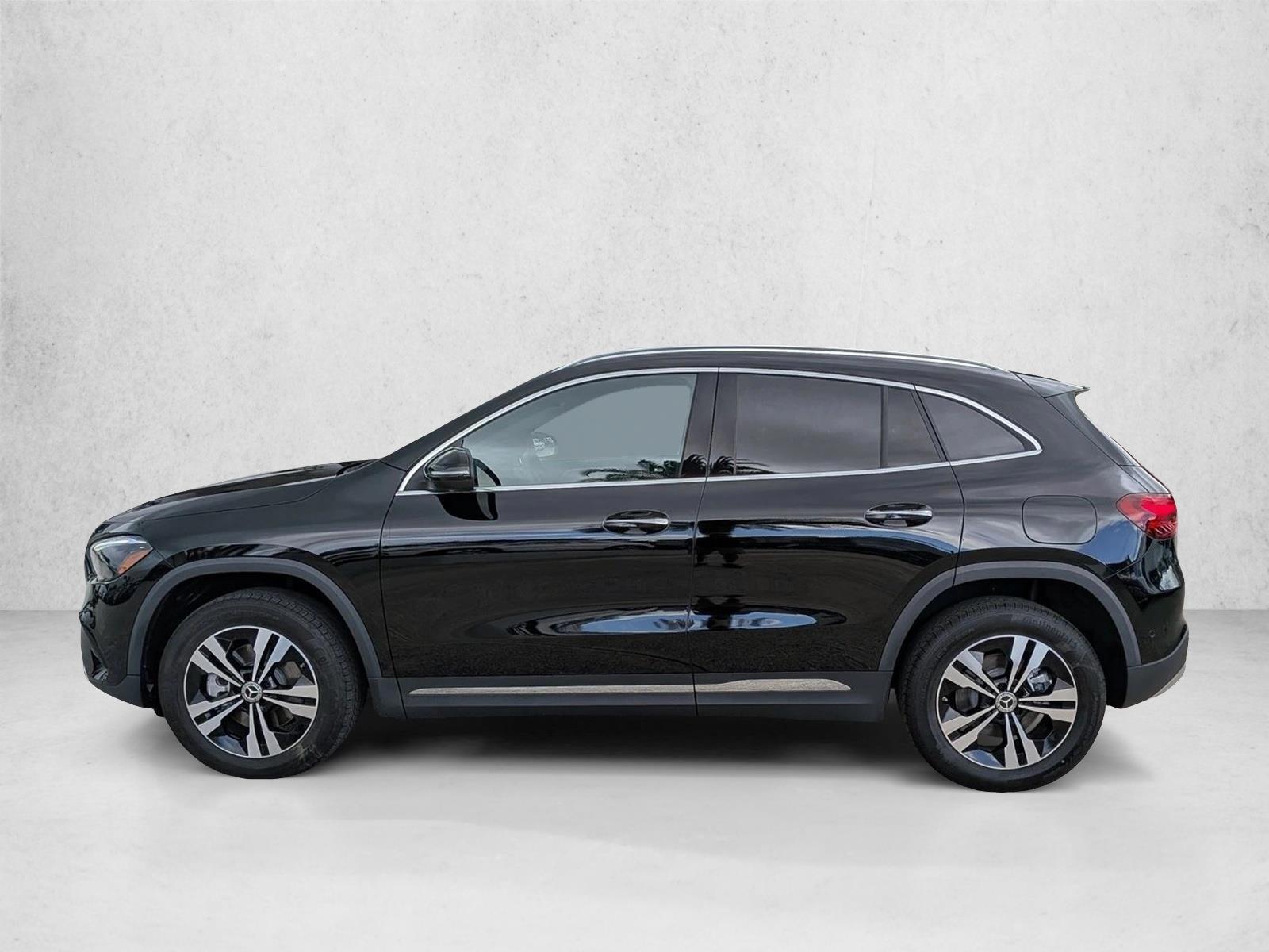 Thumbnail: 2026 Mercedes-Benz GLA - 2