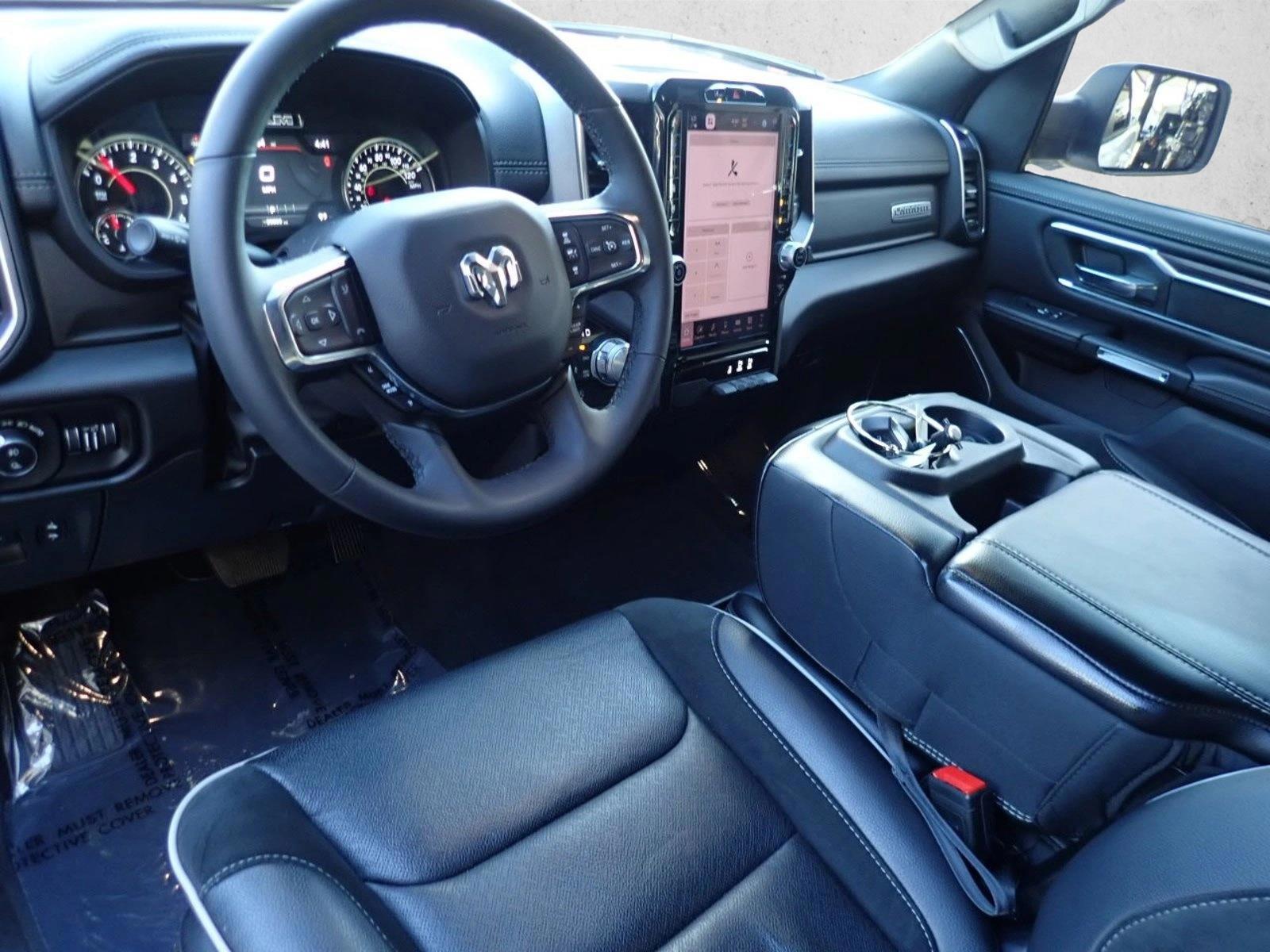 Thumbnail: 2025 RAM 1500 - 3