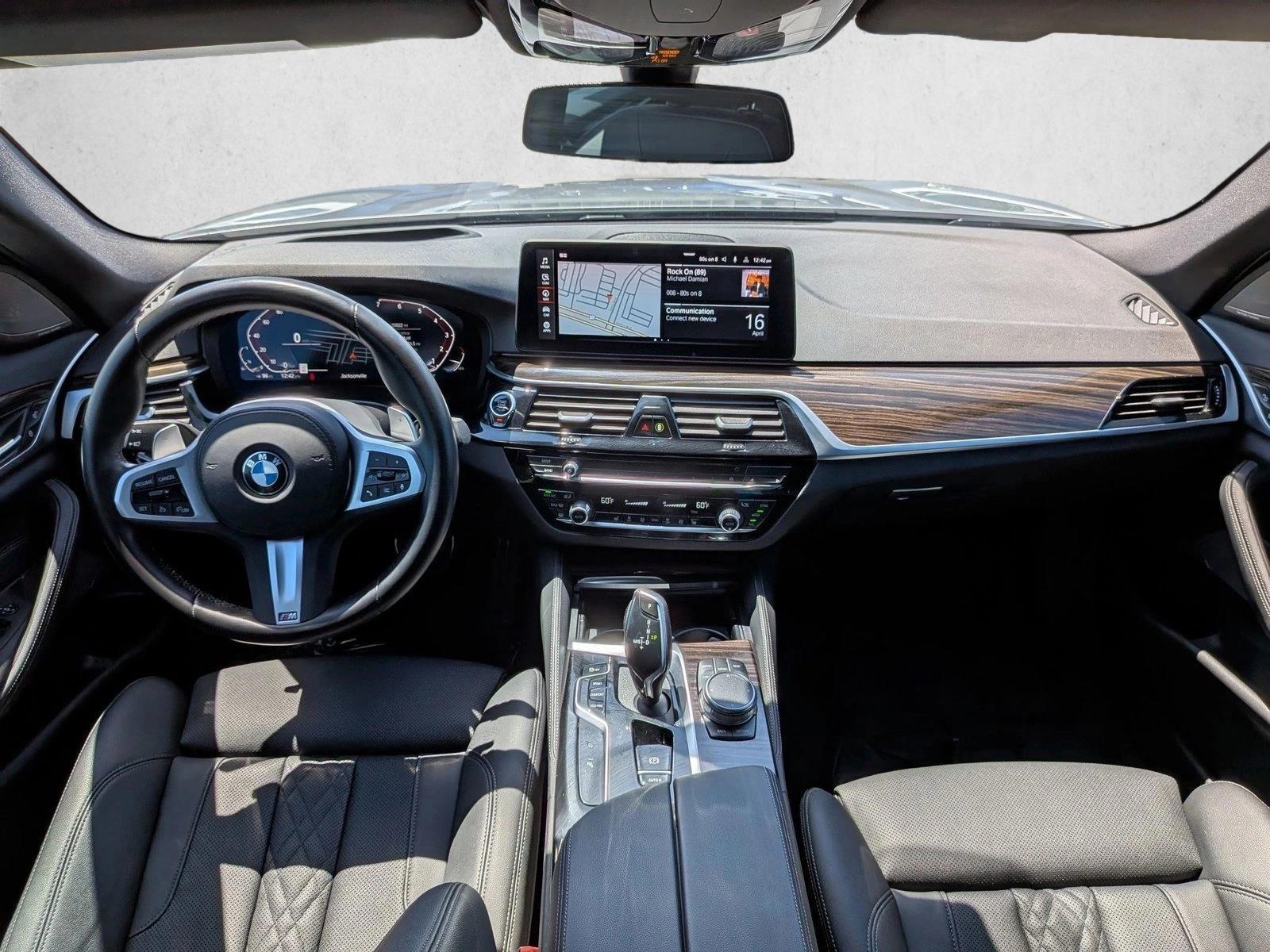 Thumbnail: 2023 BMW 5 Series - 3