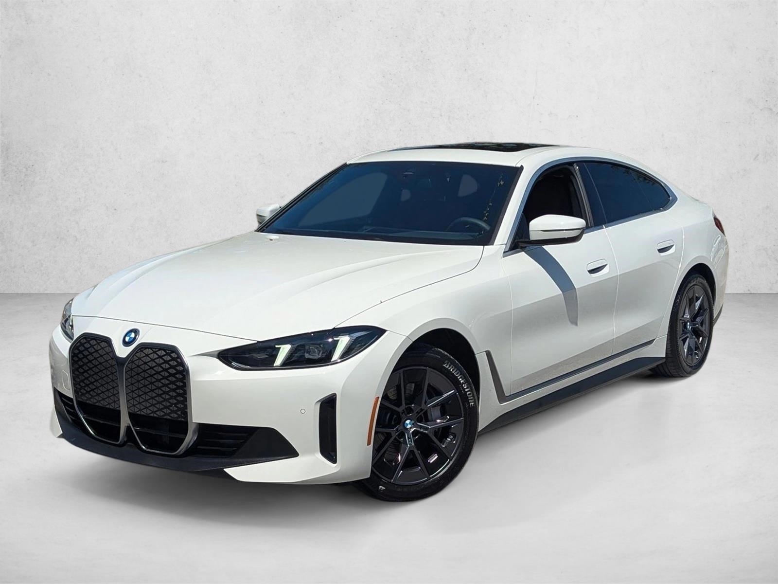 Thumbnail: 2025 BMW i4 - 1