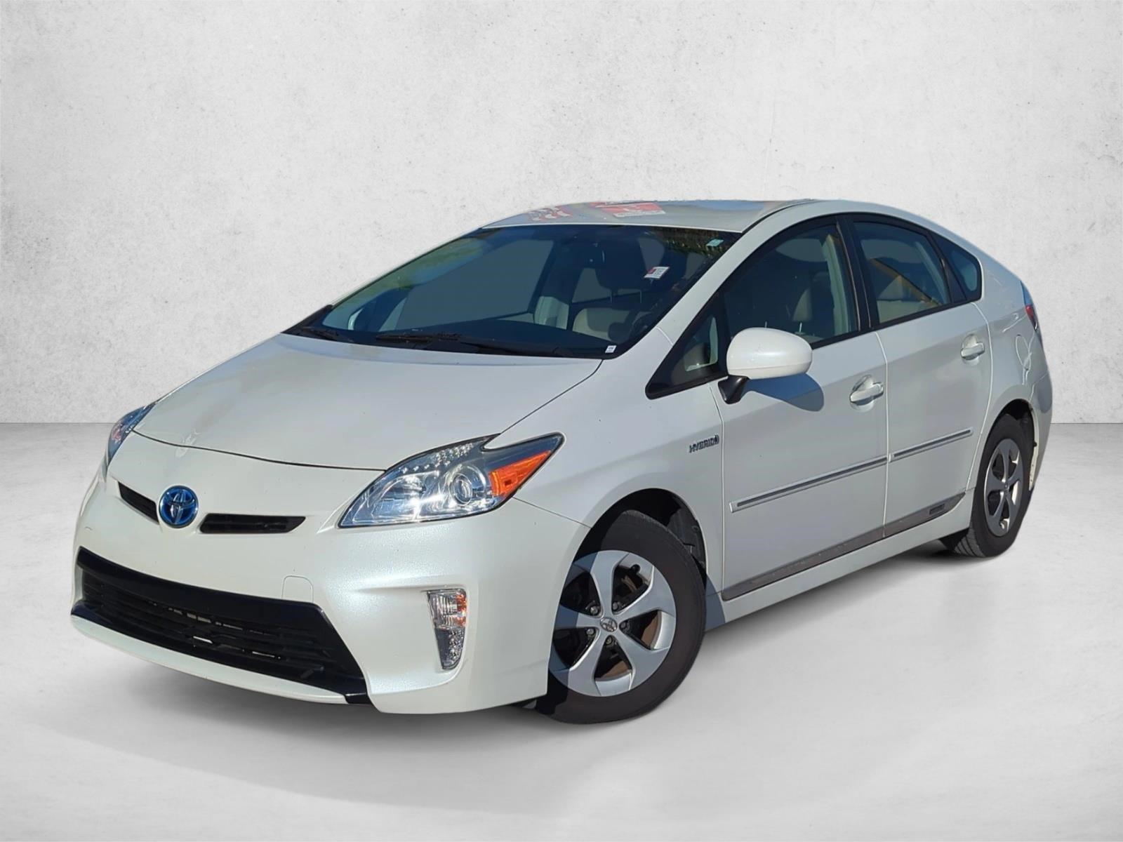 Thumbnail: 2014 Toyota Prius - 1