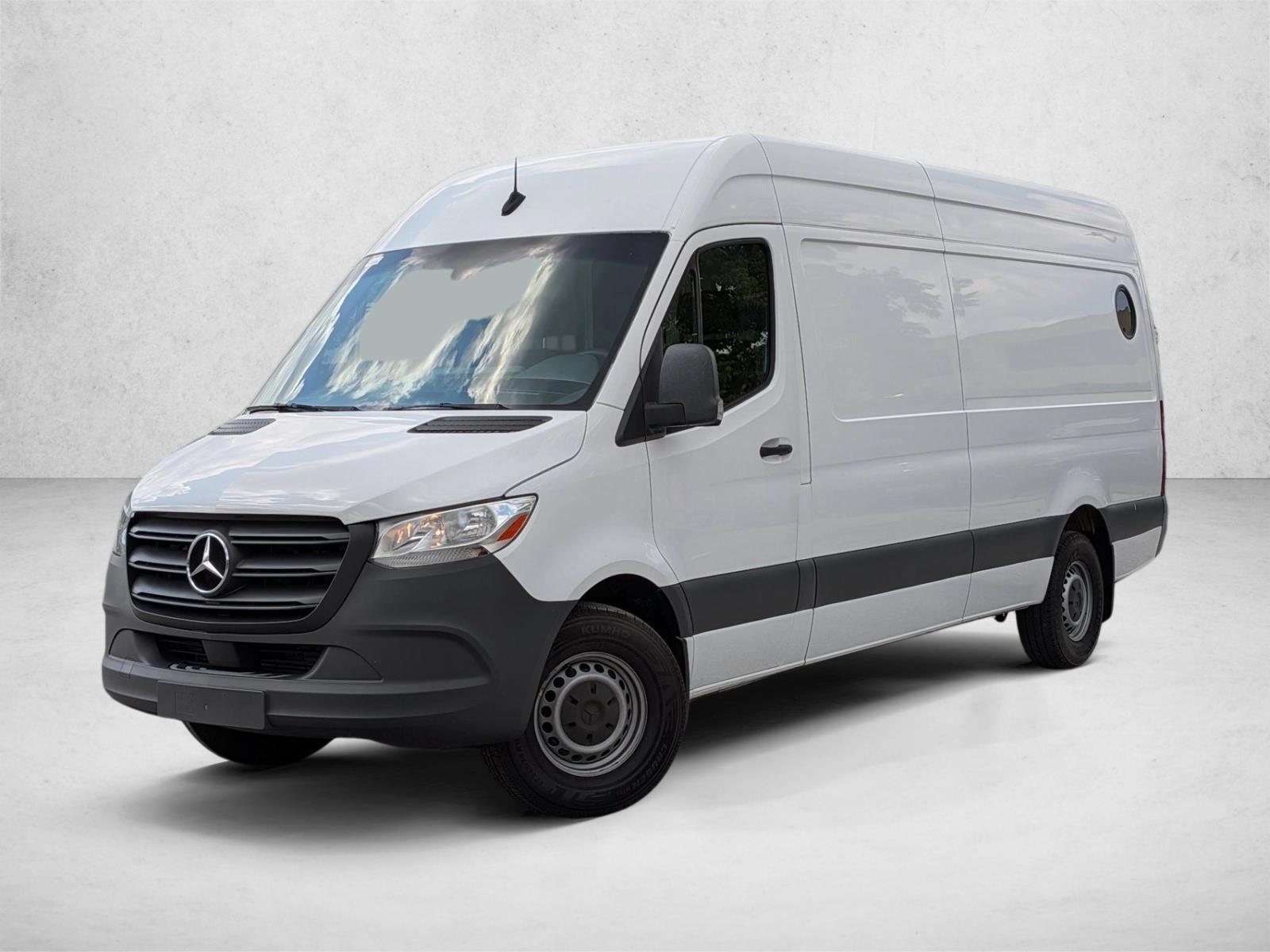 Thumbnail: 2021 Mercedes-Benz Sprinter - 1